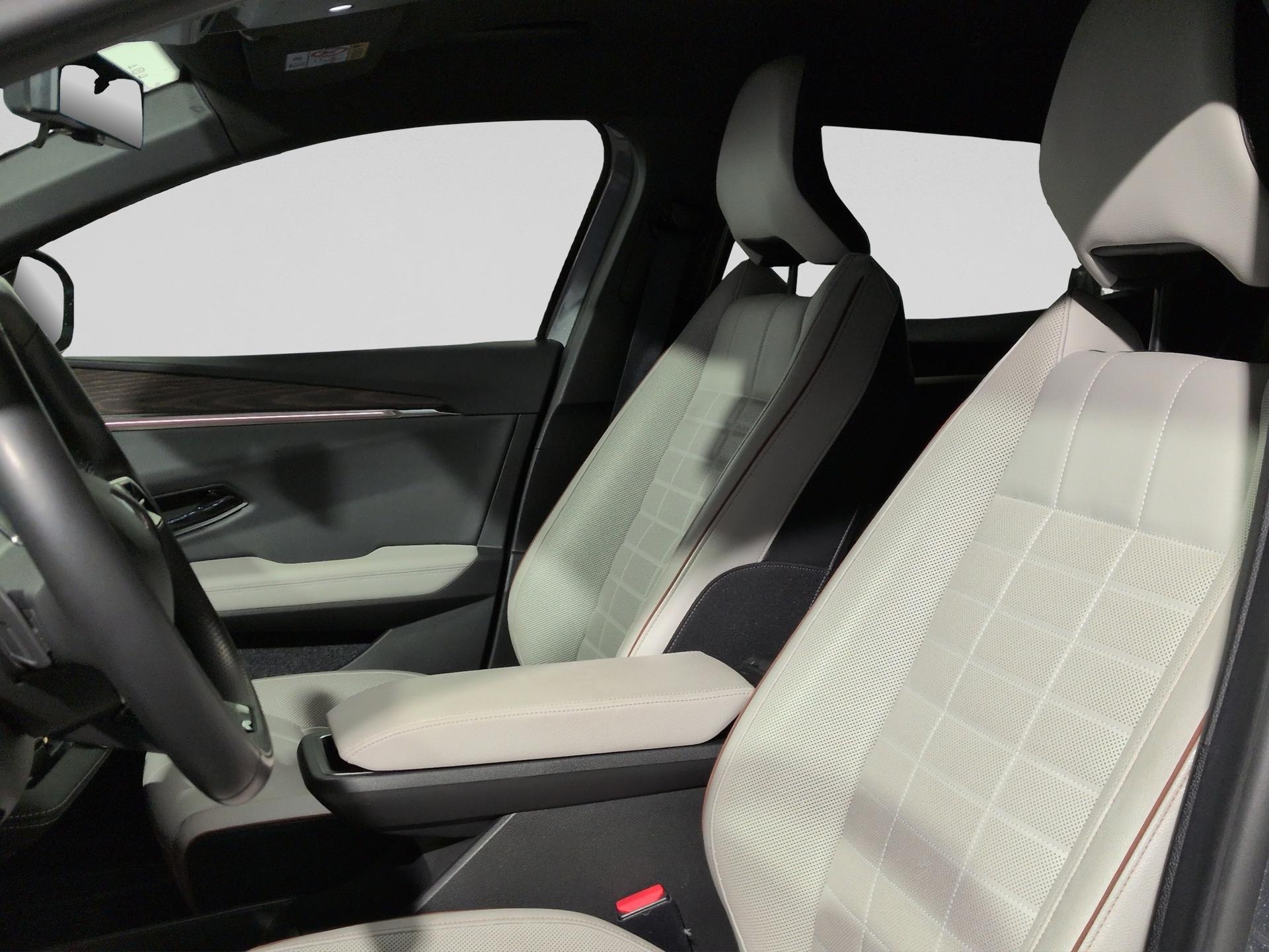 RENAULT Mégane E-TECH EV60 Iconic-image-8