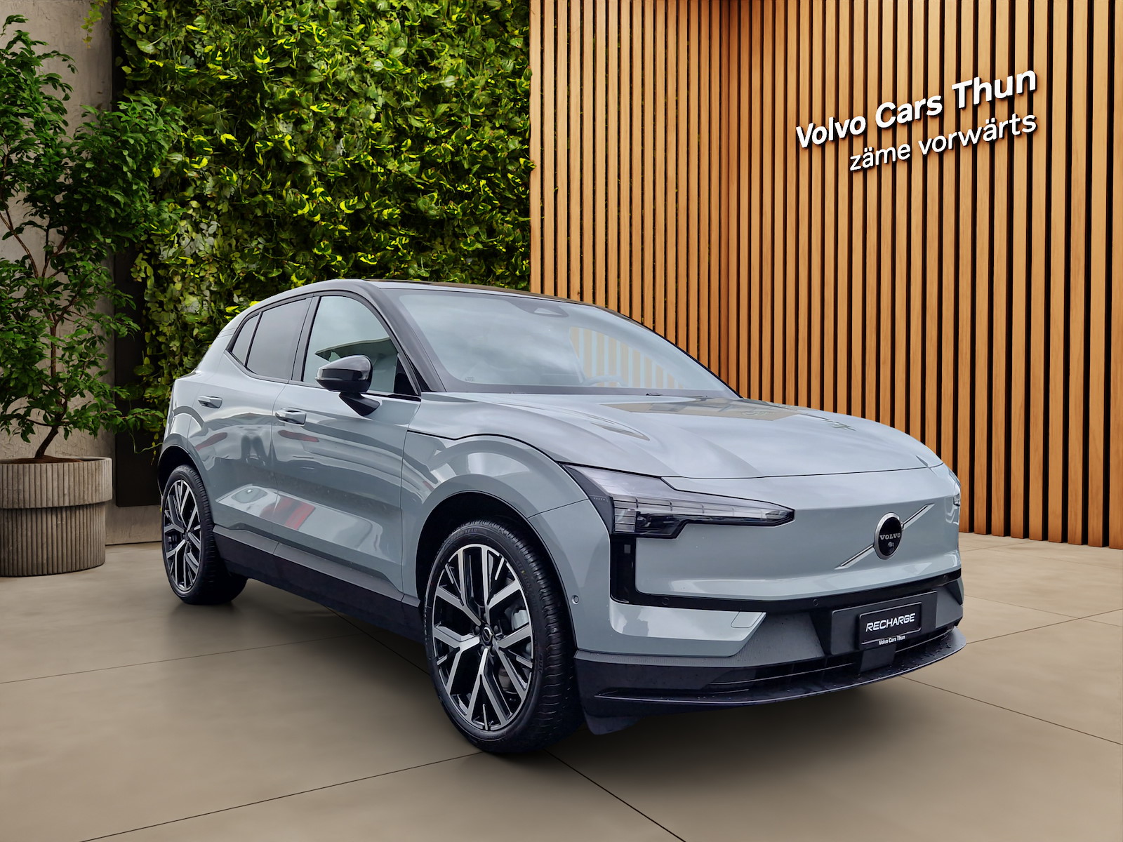 VOLVO EX 30 E60 Twin Ultra Performance AWD-showroom-element-2
