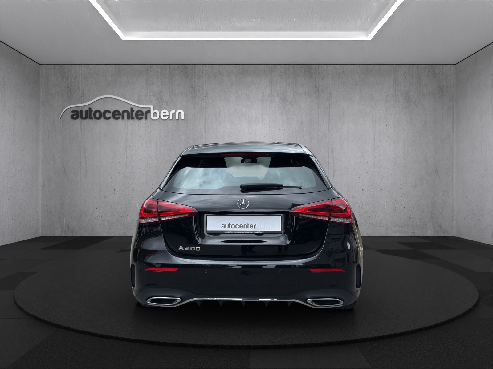 MERCEDES-BENZ A 200 AMG Line 7G-DCT-image-5