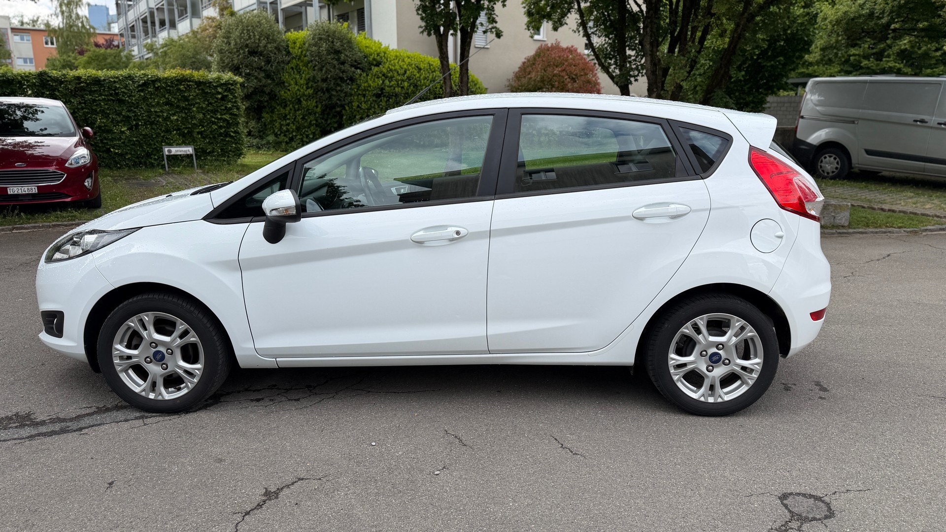 FORD Fiesta 1.0 SCTi Trend-image-2
