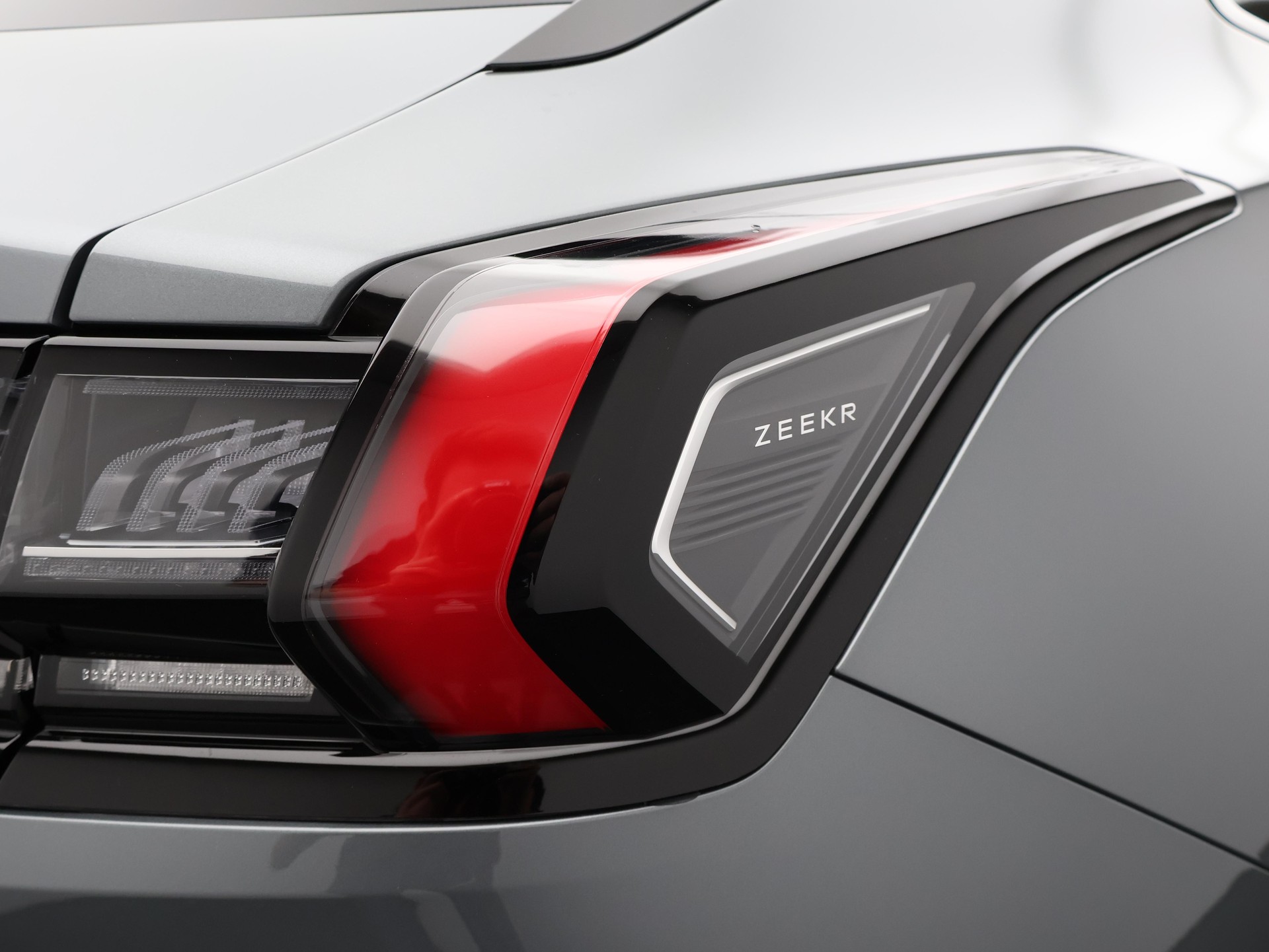 ZEEKR 001 Performance AWD ab 1.29% Leasing-image-11