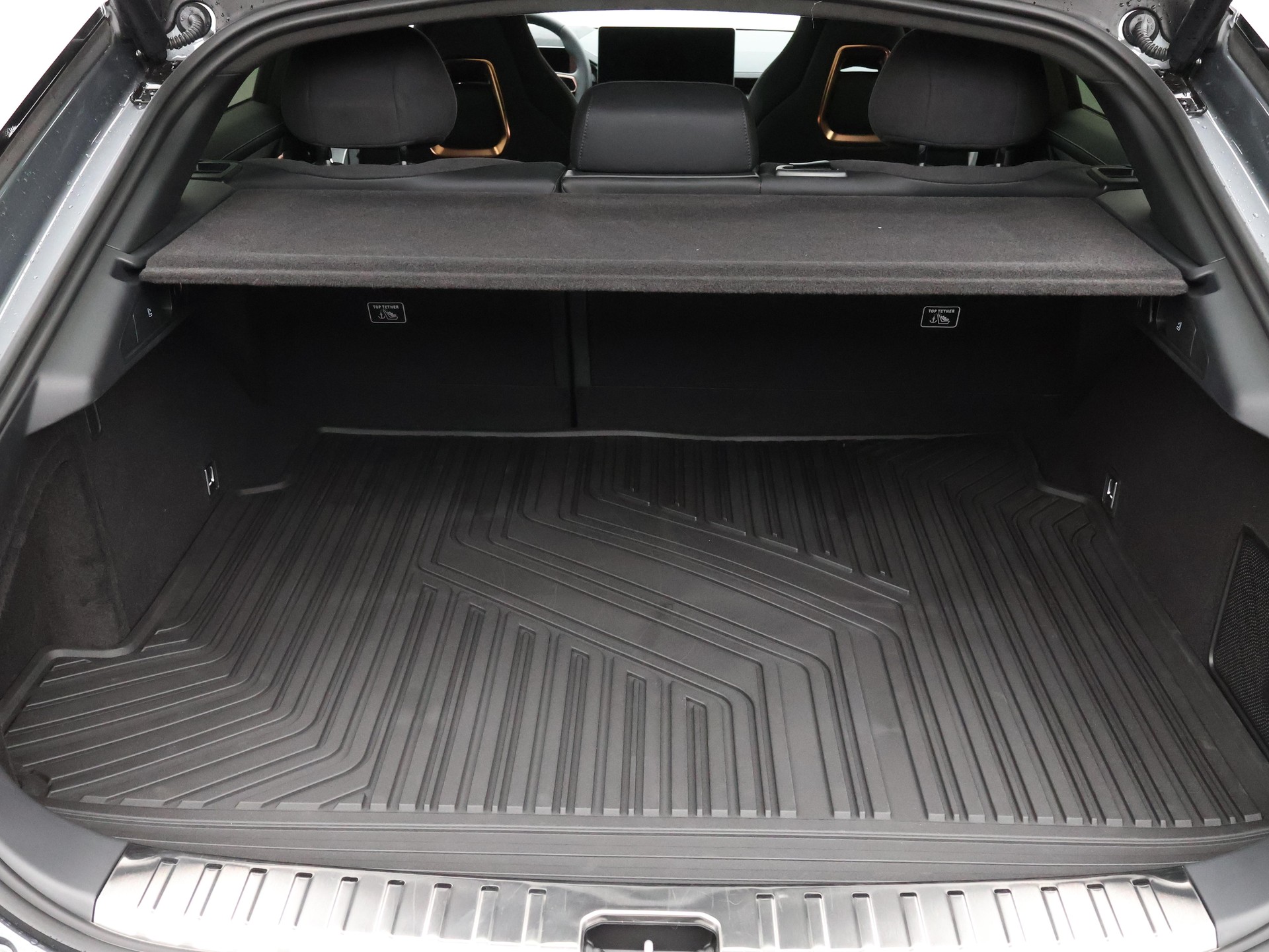 ZEEKR 001 Performance AWD ab 1.29% Leasing-image-15