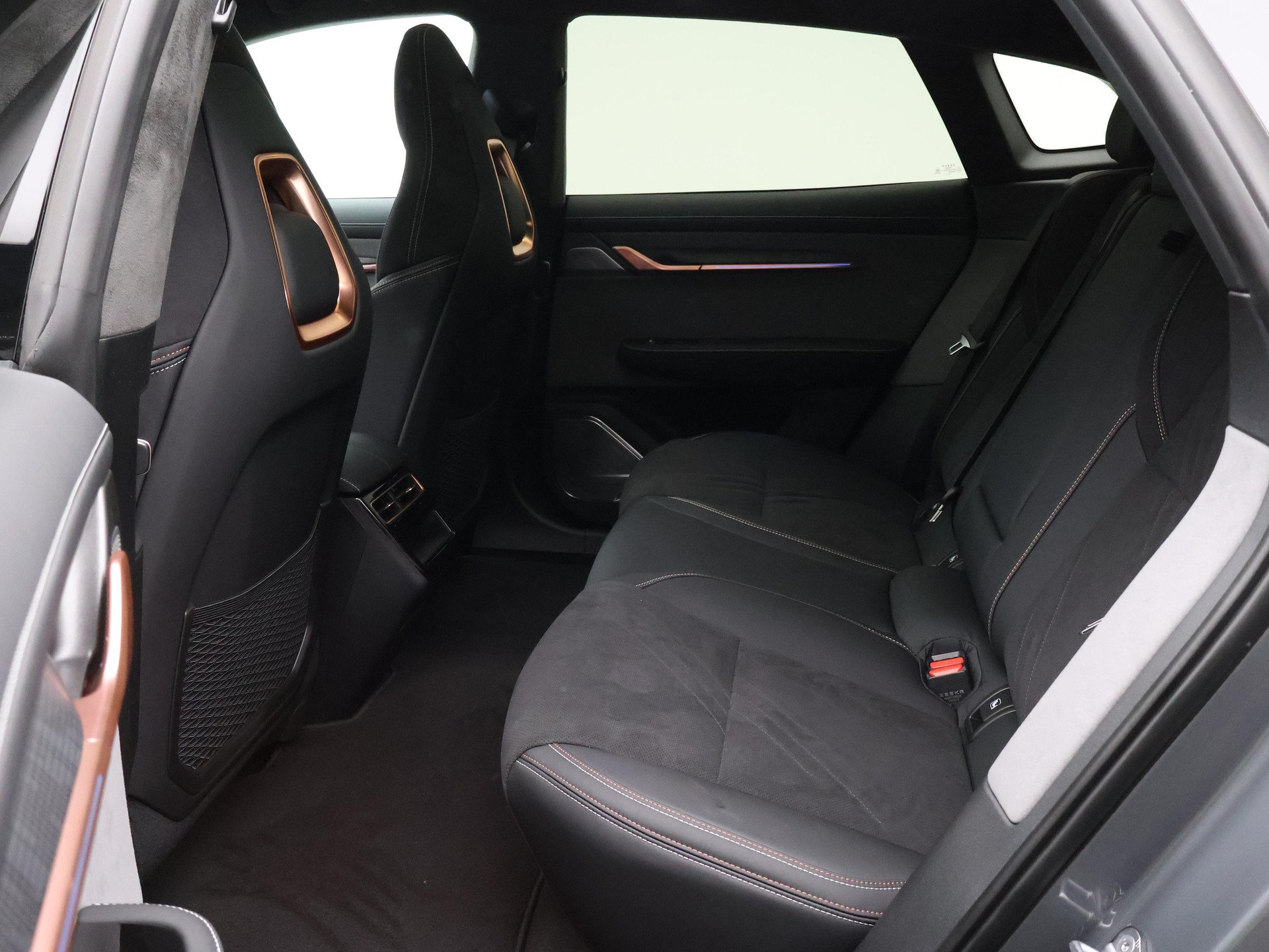 ZEEKR 001 Performance AWD ab 1.29% Leasing-image-8