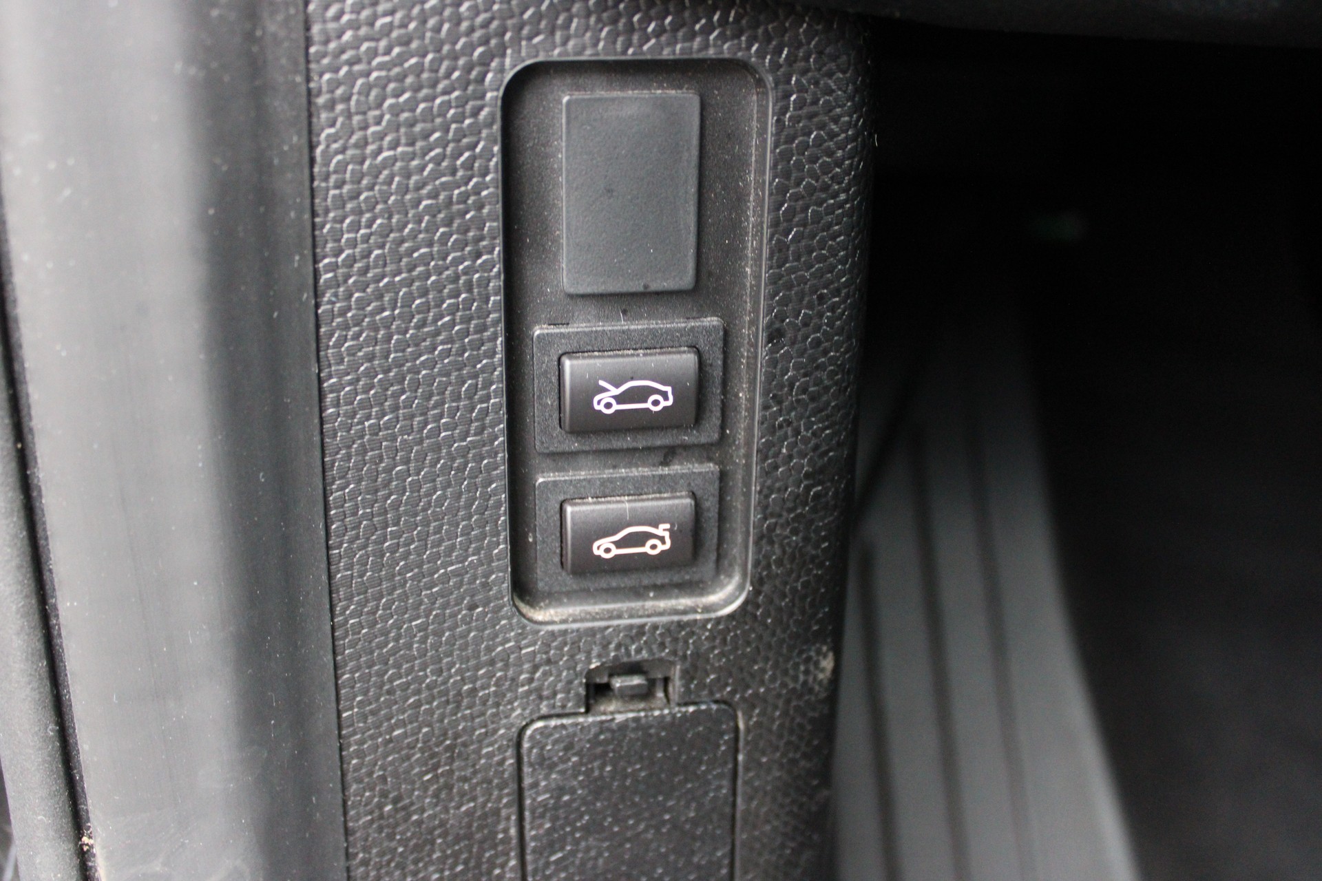 BMW i3s (120Ah)-image-17