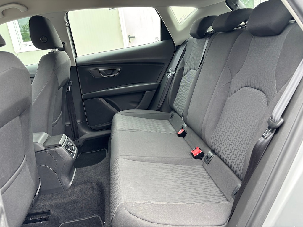 SEAT Leon 1.4 TSI Style-image-11
