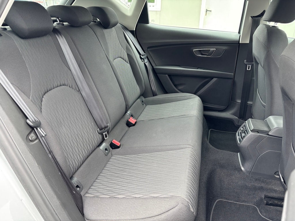 SEAT Leon 1.4 TSI Style-image-12