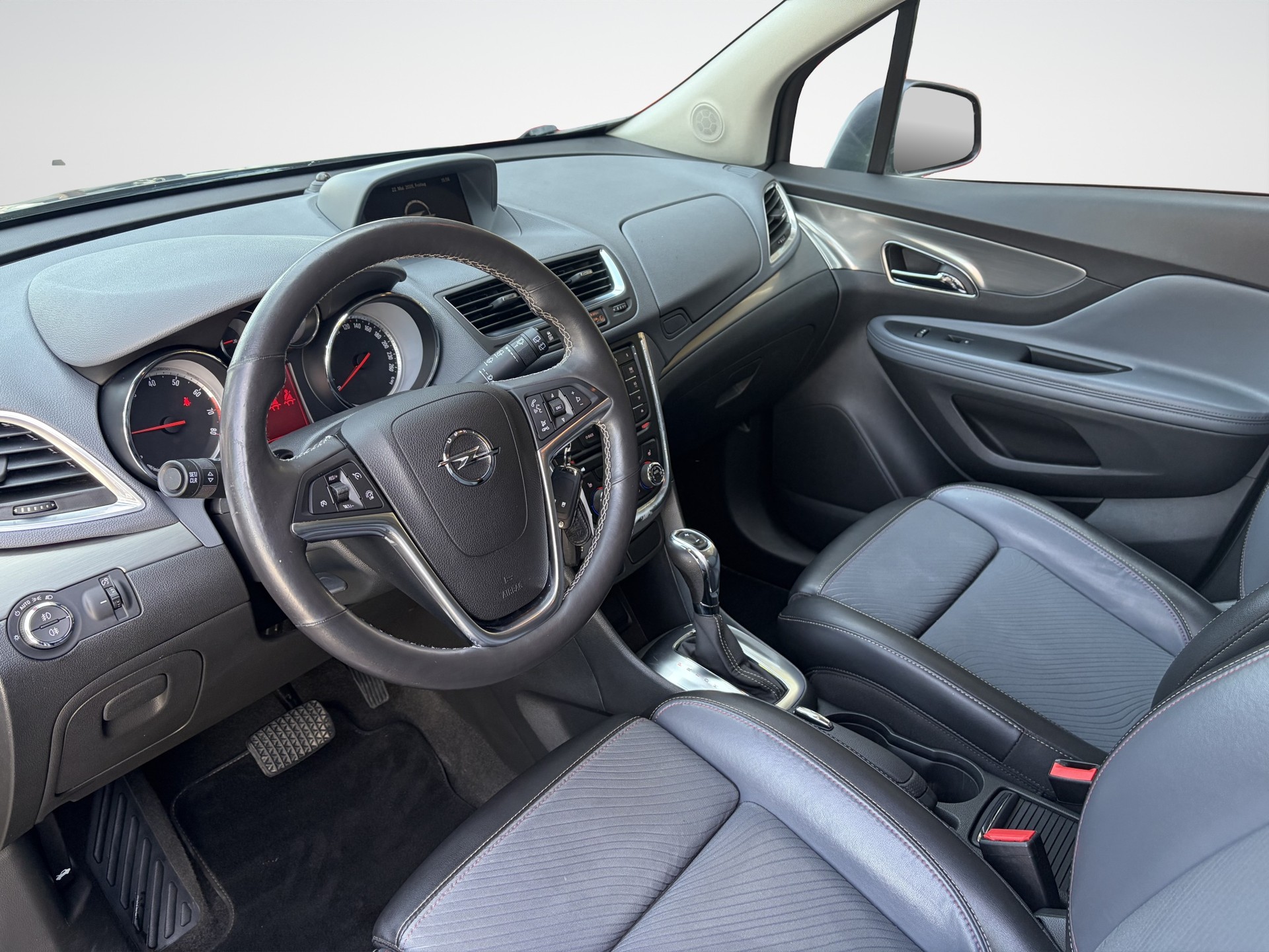 OPEL Mokka 1.4i 16V Turbo Cosmo 2WD Automatik-image-9