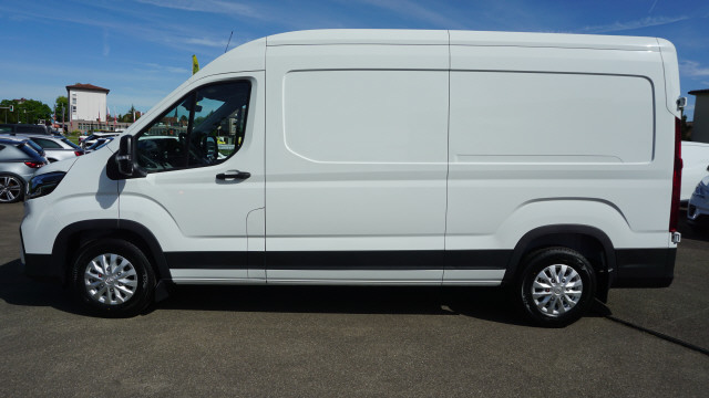 MAXUS Deliver 9 2.0D L3H2 FWD L-showroom-element-2