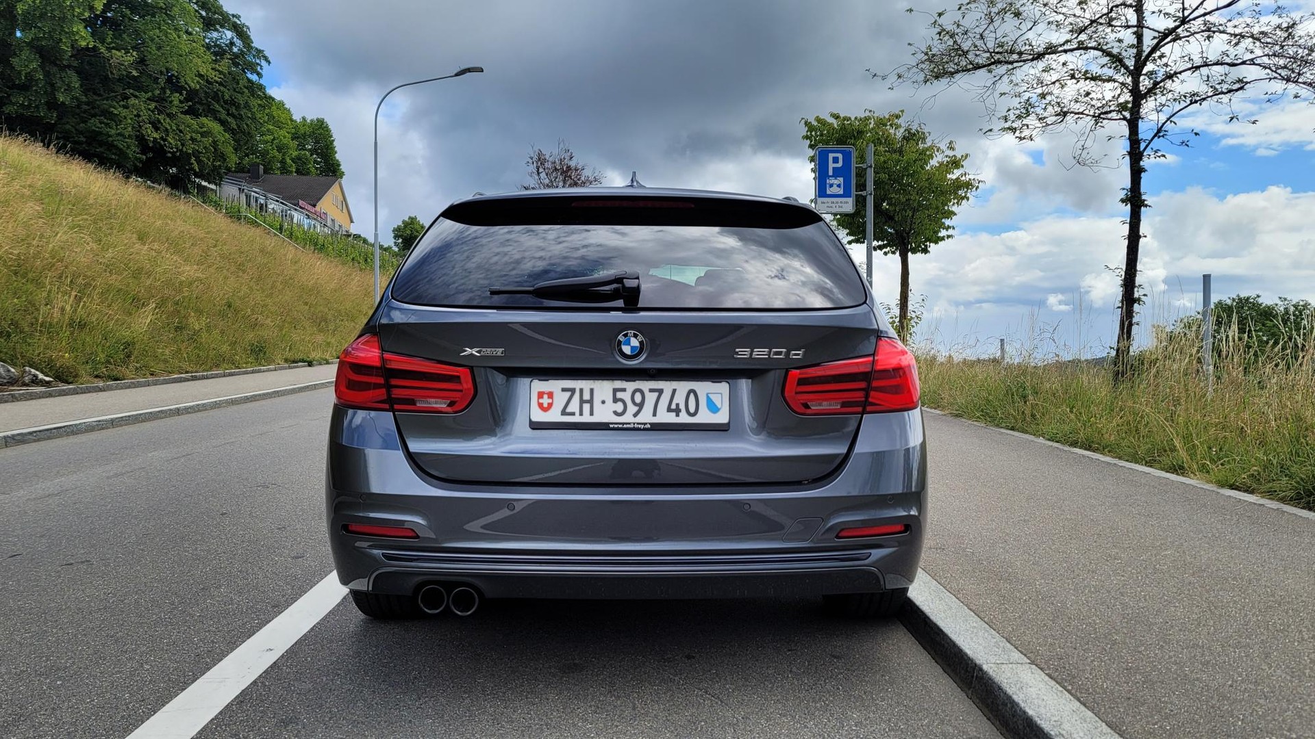 BMW 320d xDrive Touring Sport Line Edition F31-image-4