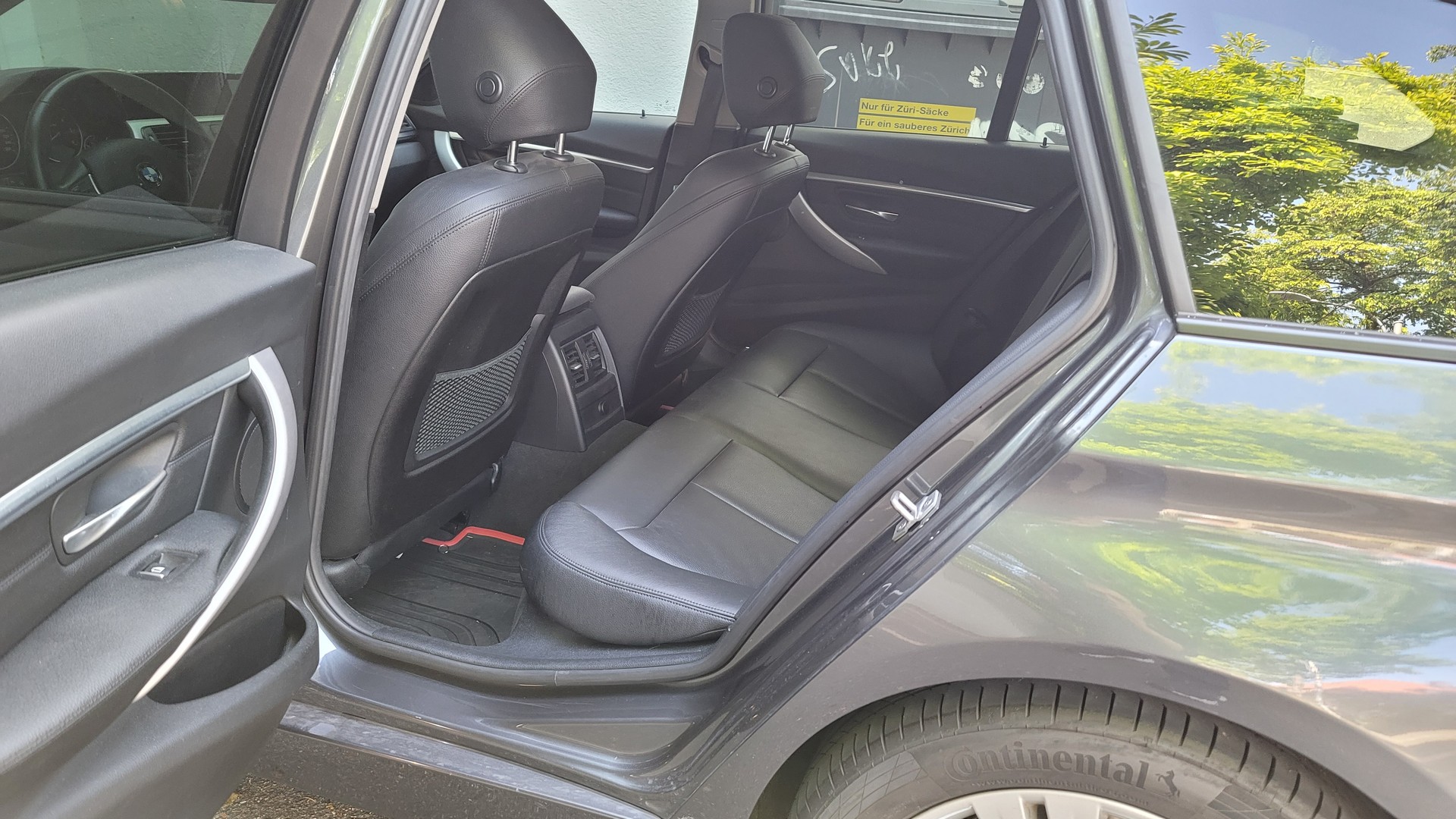BMW 320d xDrive Touring Sport Line Edition F31-image-10