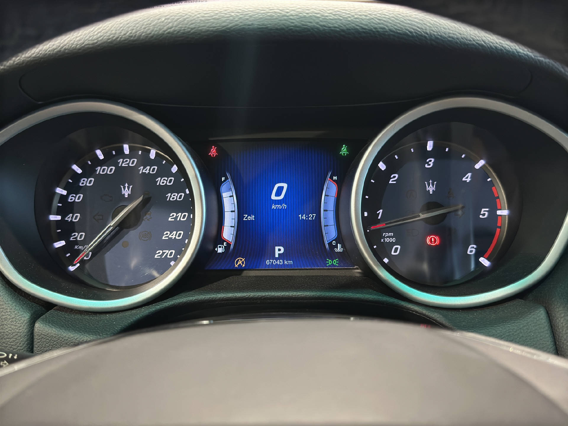 MASERATI Ghibli 3.0 V6 D-image-10