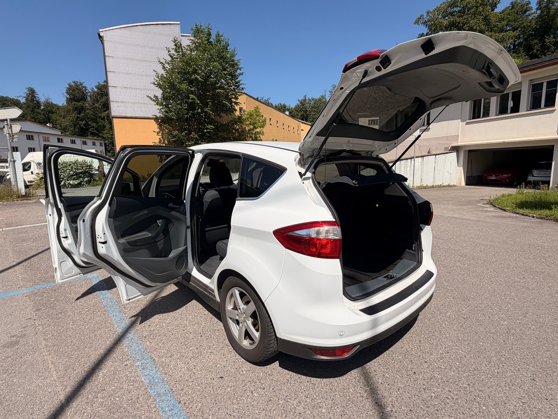 FORD C-Max 2.0 TDCi Carving PowerShift-image-17