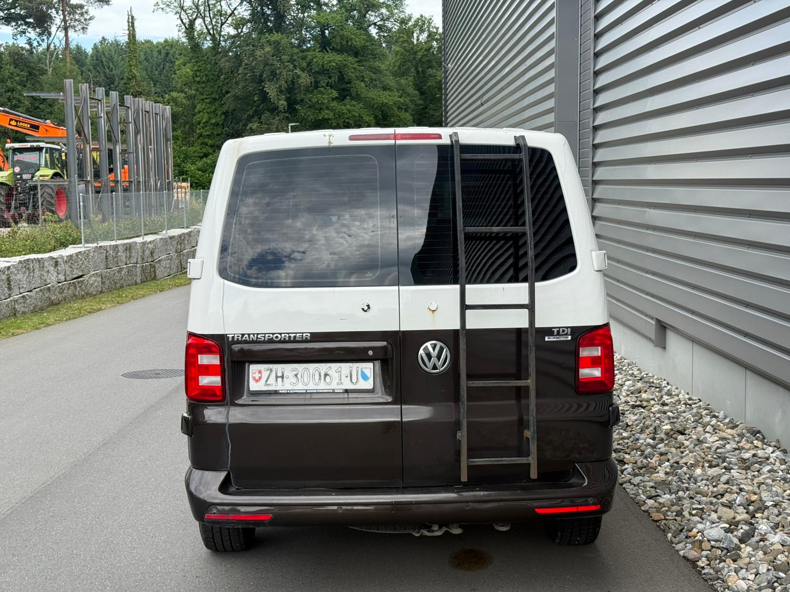 VW T6 2.0 TDI Entry-image-6