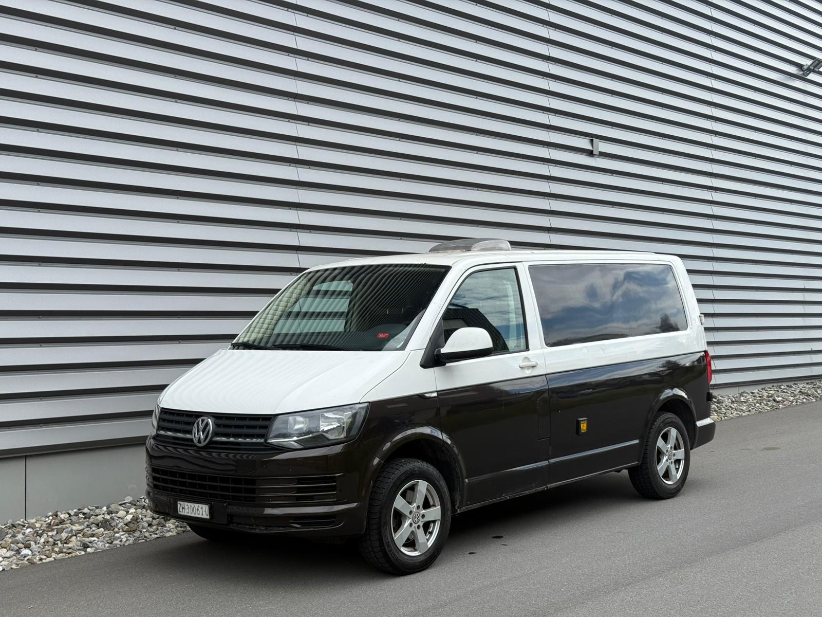 VW T6 2.0 TDI Entry-image-1