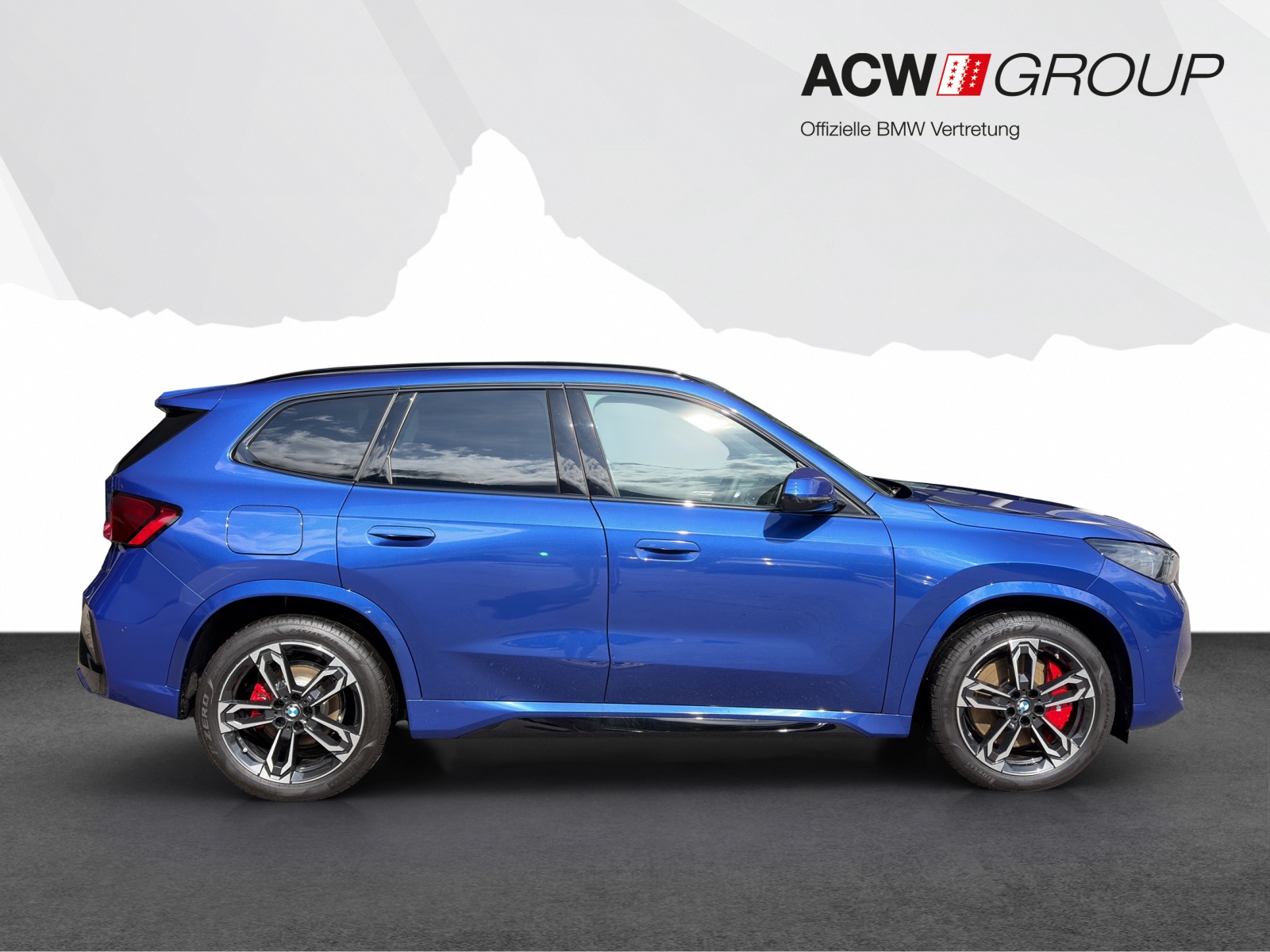 BMW X1 23i xDrive-image-5