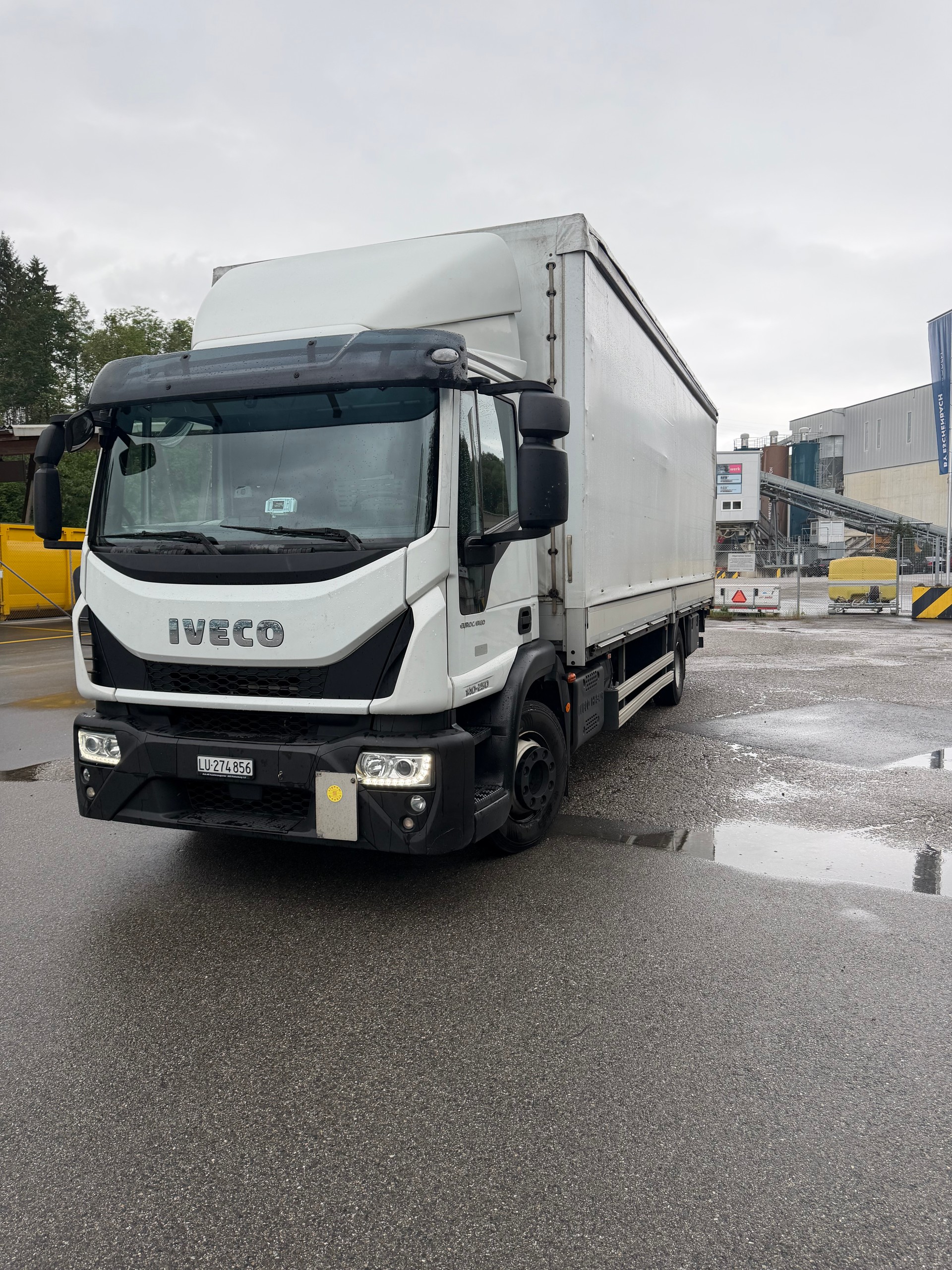 IVECO EUROCARGO-image-0