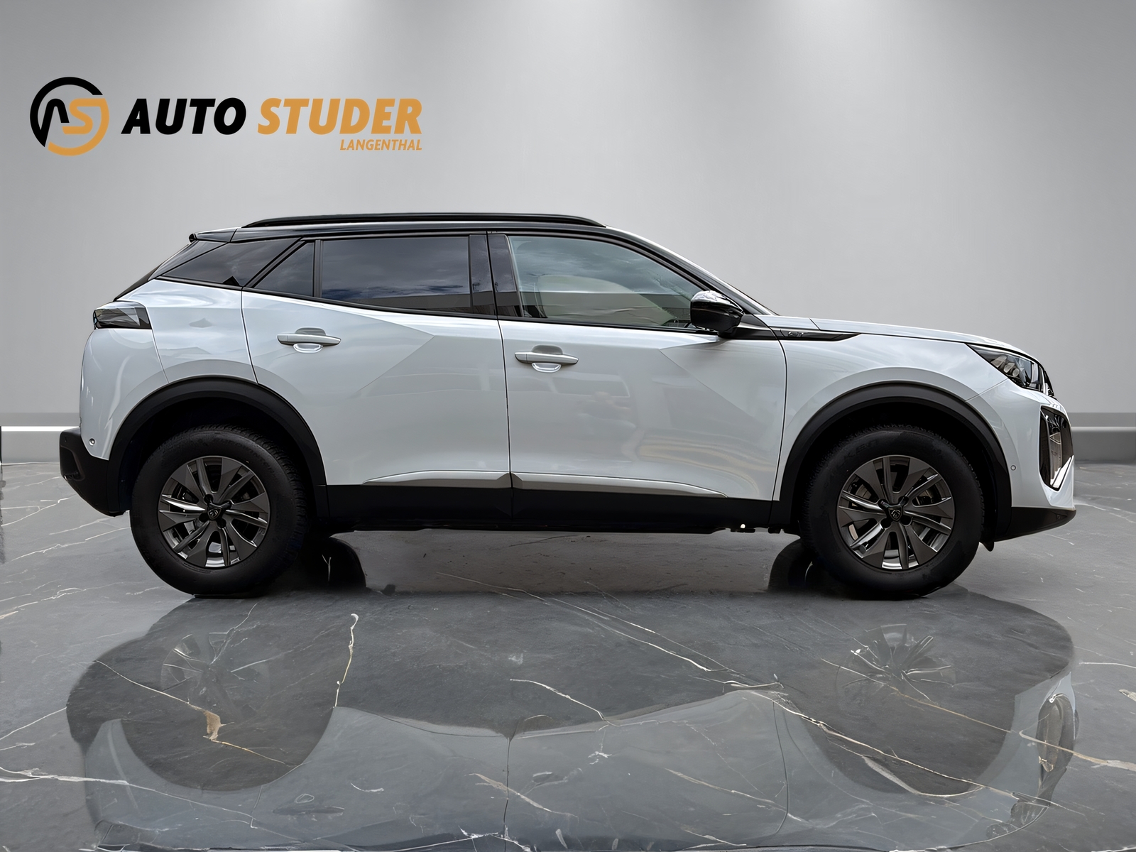 PEUGEOT 2008 1.2 Hybrid 145 GT-image-12
