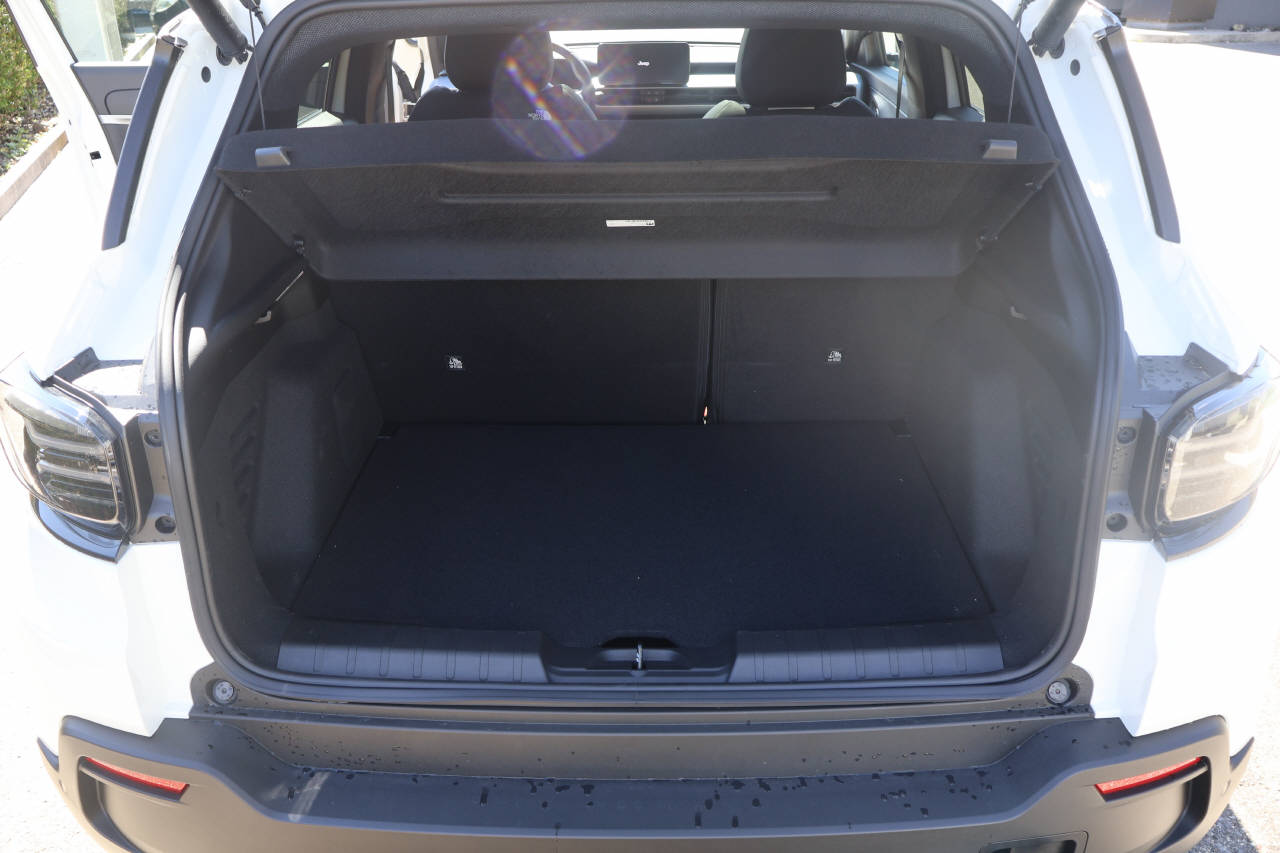 JEEP Avenger 1.2 MHEV The North Face 4xe-image-4