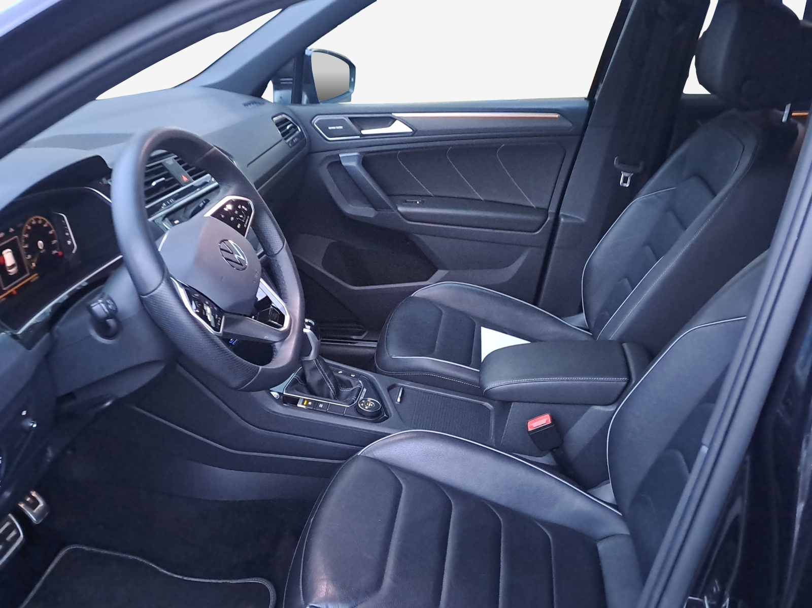 VW Tiguan 2.0TSI R-Line 4Motion DSG-image-7