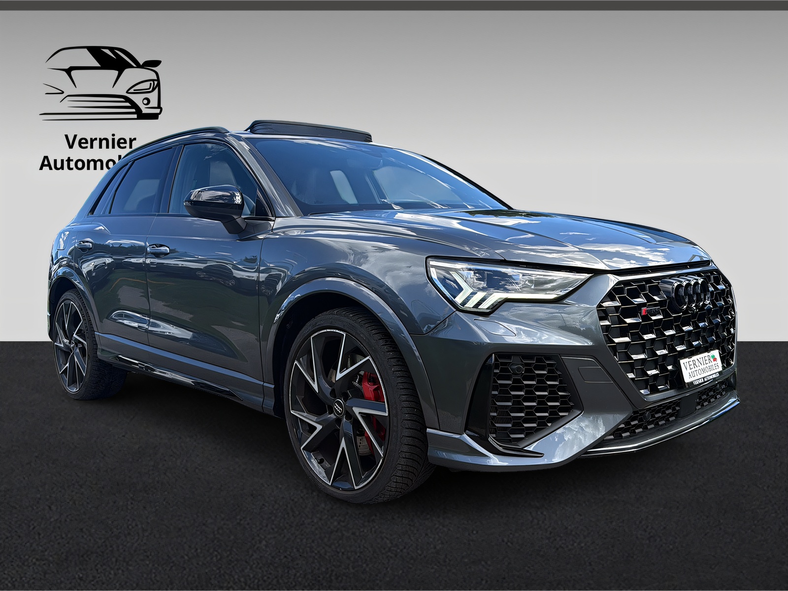 AUDI RS Q3 2.5 TFSI quattro S tronic-image-0