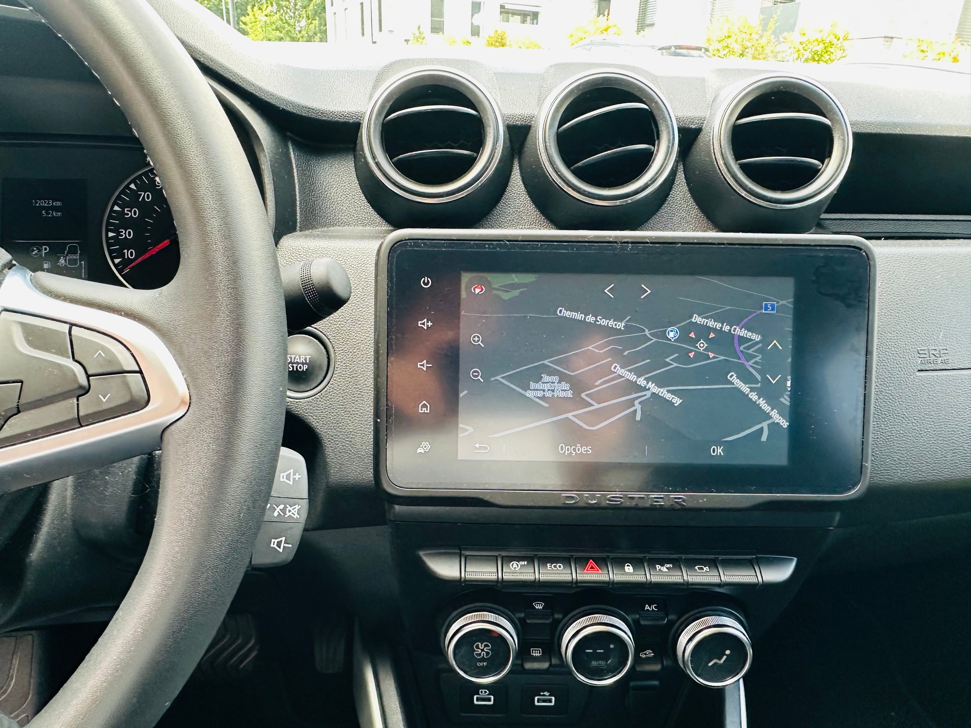 DACIA Duster TCe 150 Prestige EDC 4x2-image-14