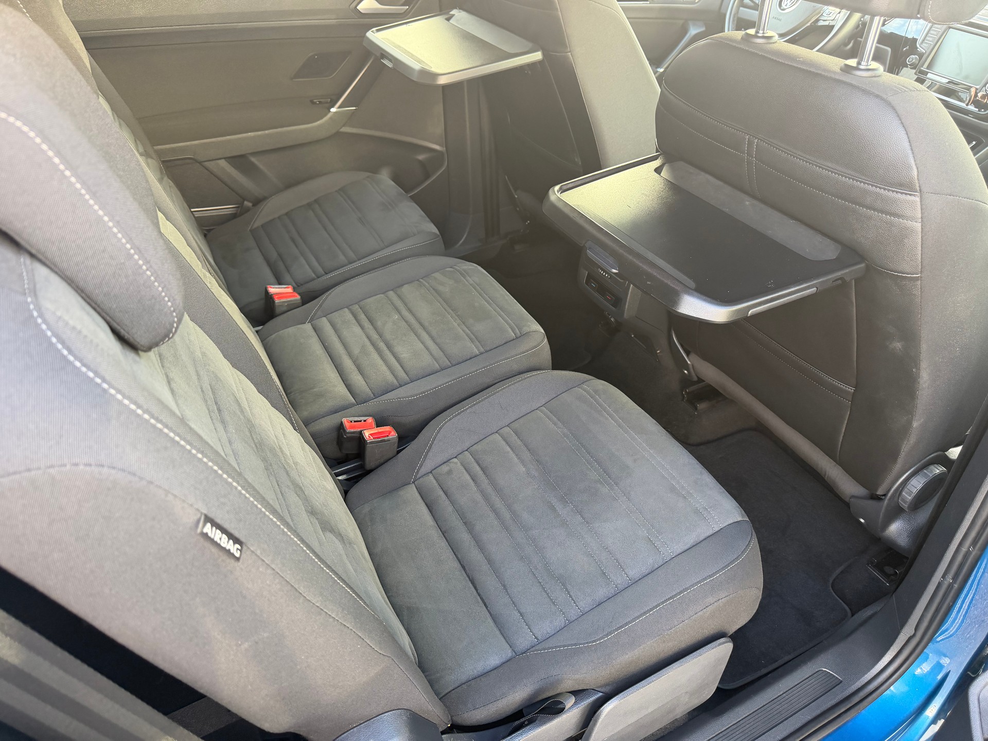 VW Touran 2.0 TDI BlueMotion Technology Comfortline DSG-image-12