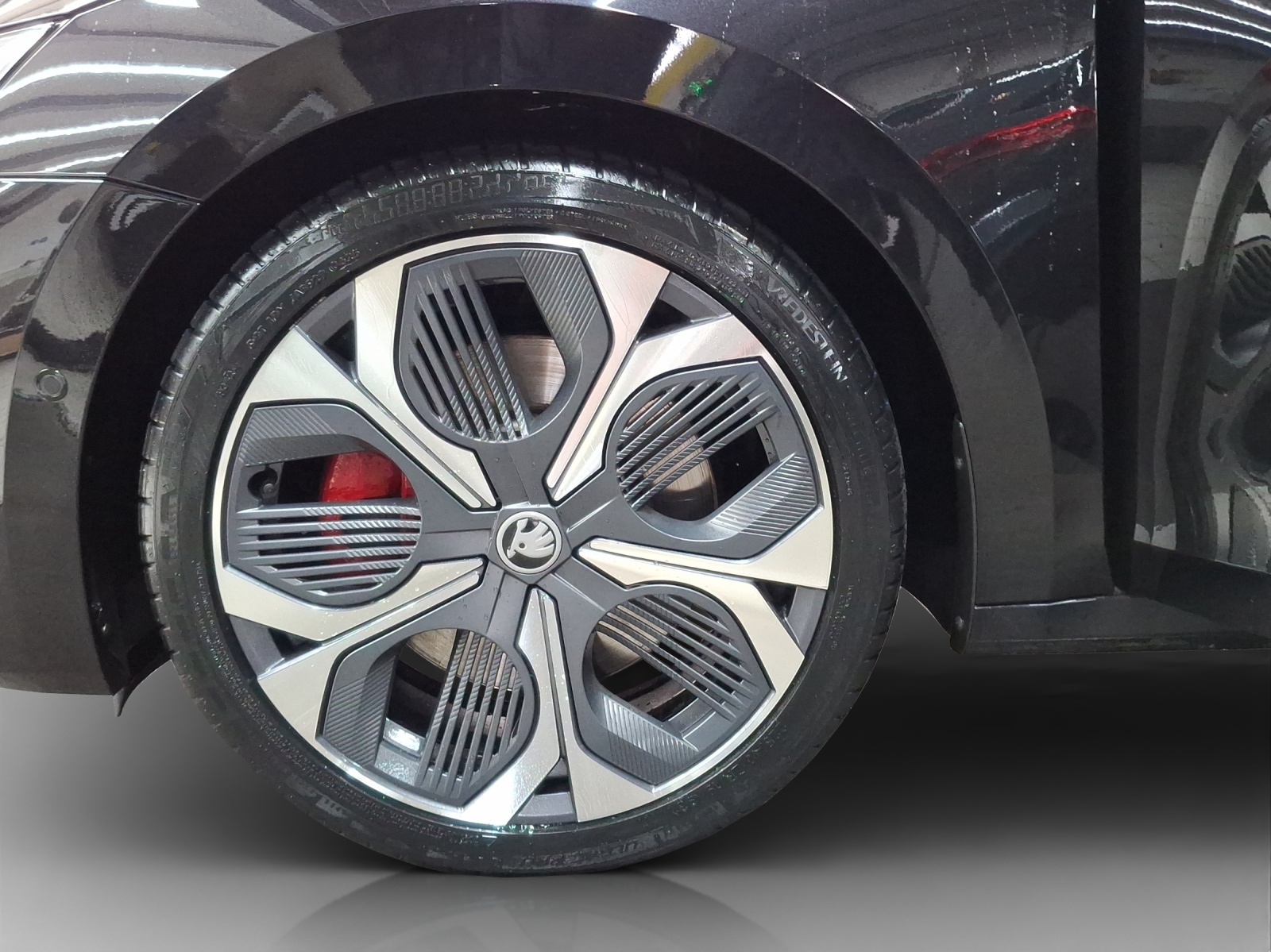SKODA Octavia Combi 2.0 TSI DSG RS-image-14