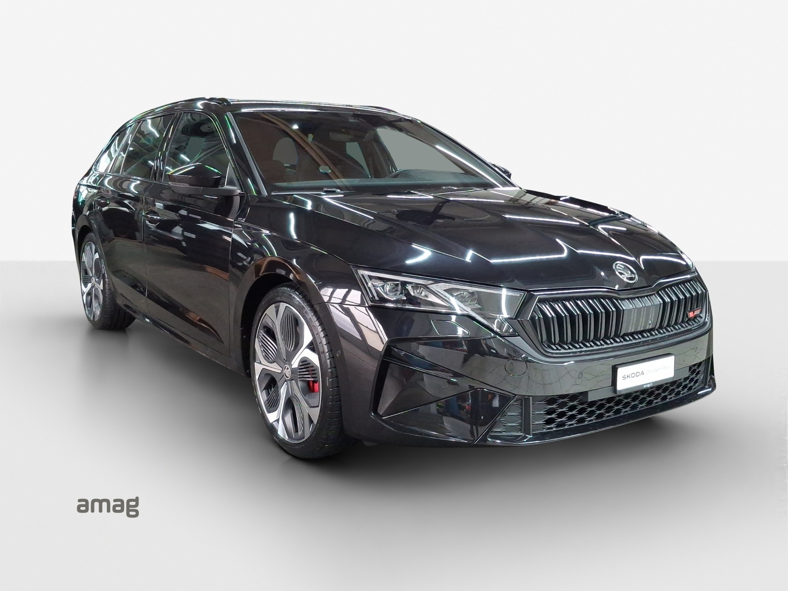 SKODA Octavia Combi 2.0 TSI DSG RS-image-5
