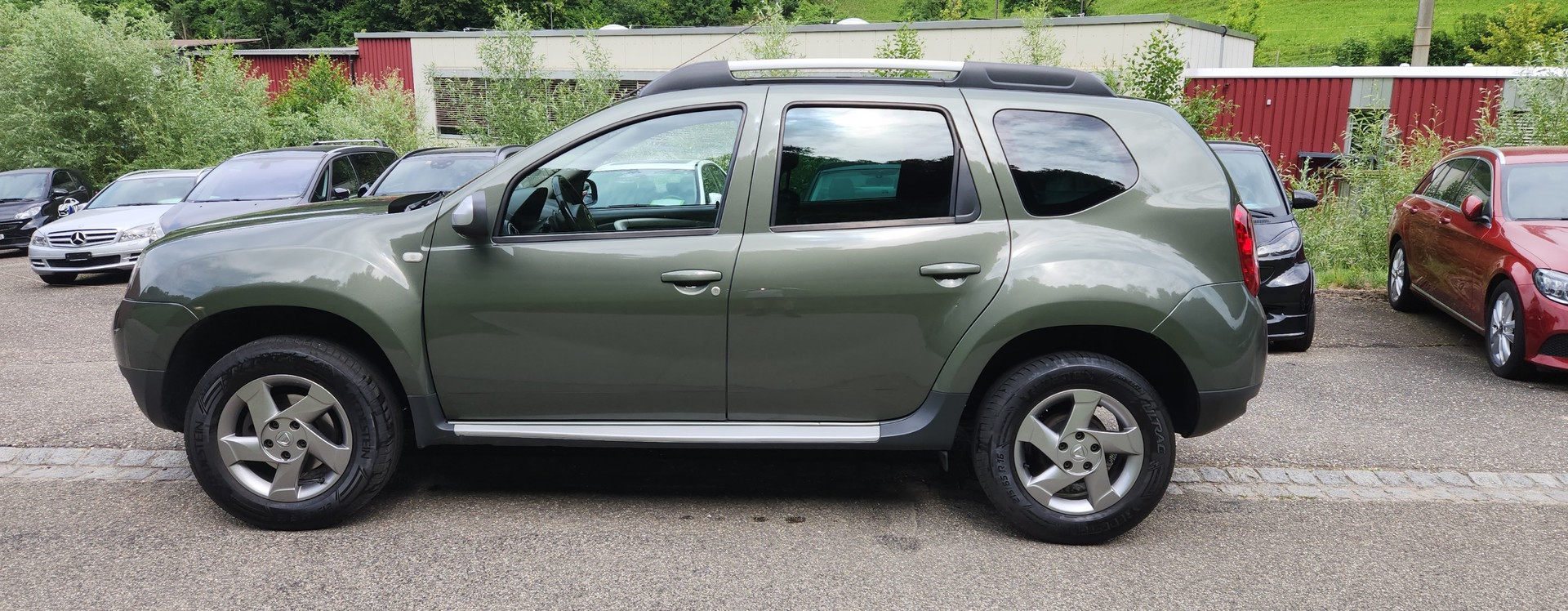DACIA Duster 1.5 dCi Lauréate 4x4-image-2