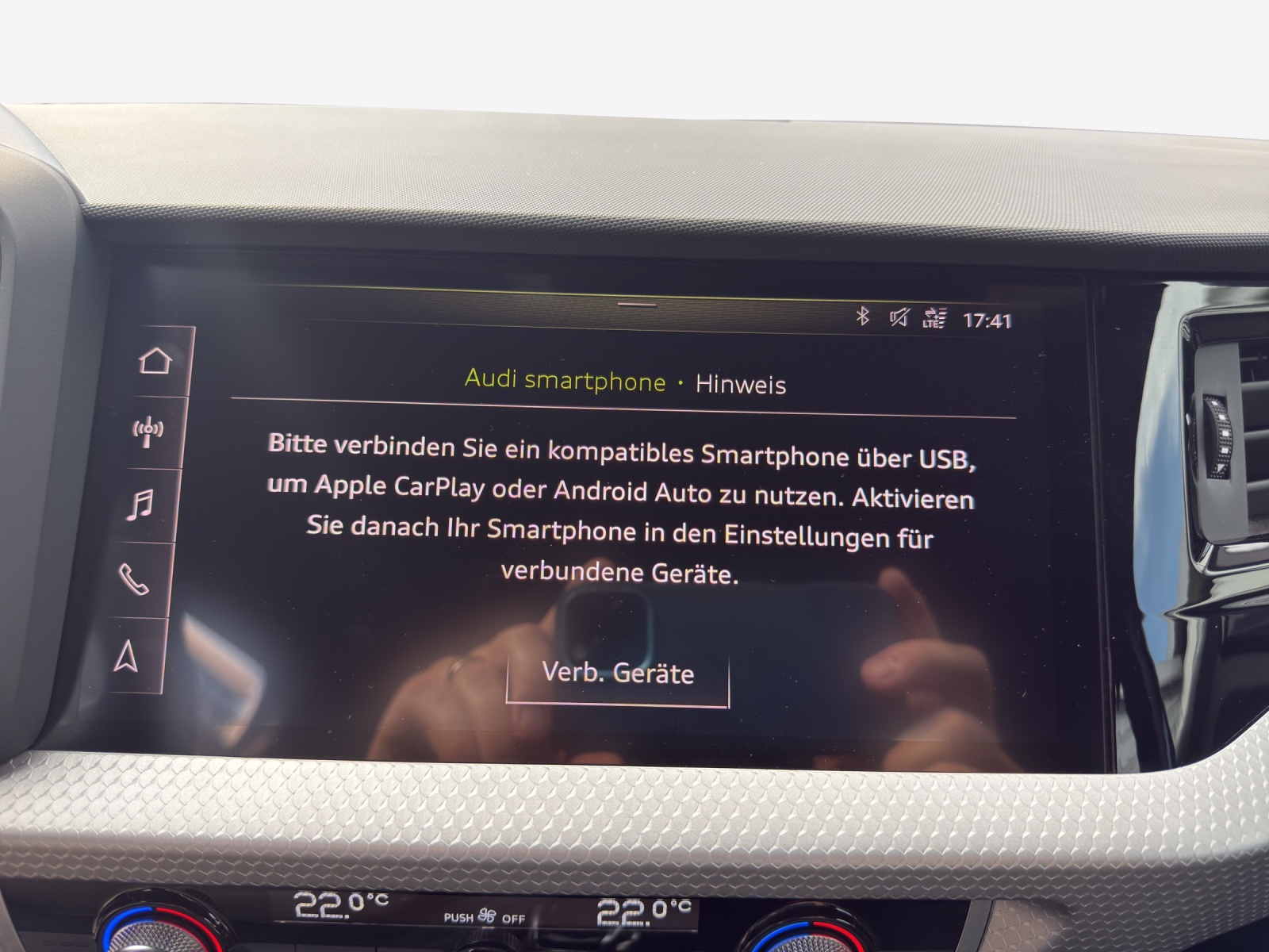 AUDI A1 Sportback 35 TFSI S Line S-tronic-image-15