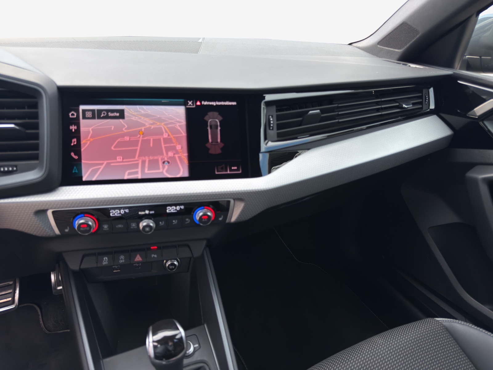 AUDI A1 Sportback 35 TFSI S Line S-tronic-image-10