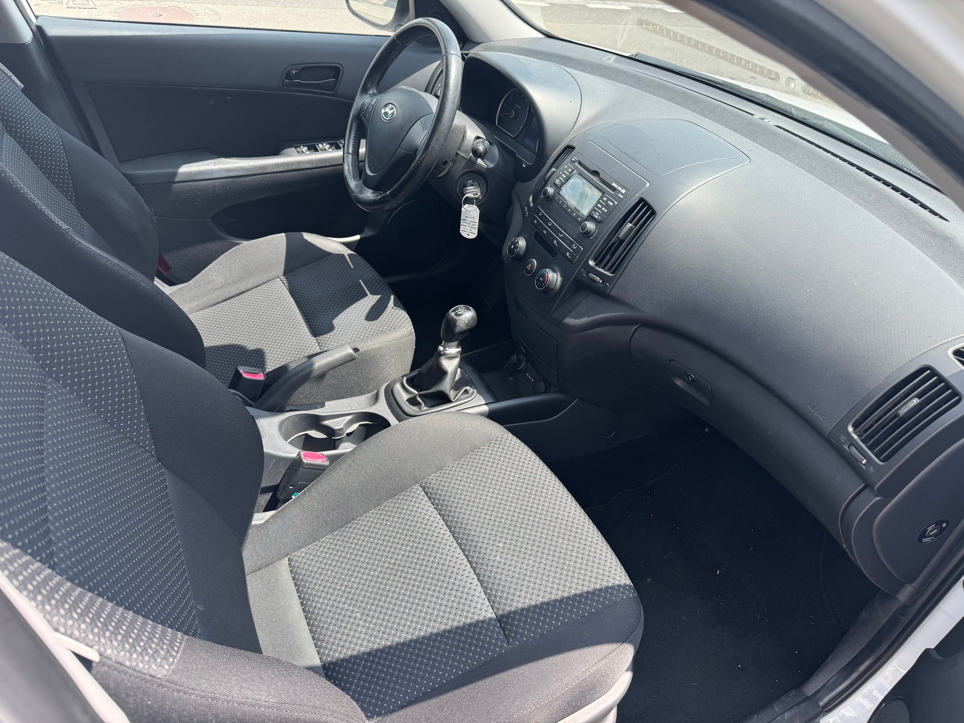 HYUNDAI i30 Wagon 1.4 Comfort-image-10