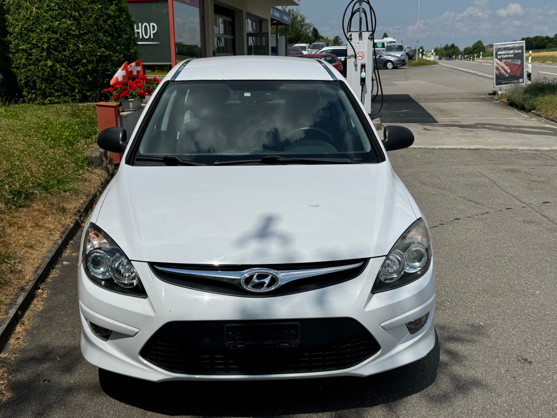 HYUNDAI i30 Wagon 1.4 Comfort-image-1