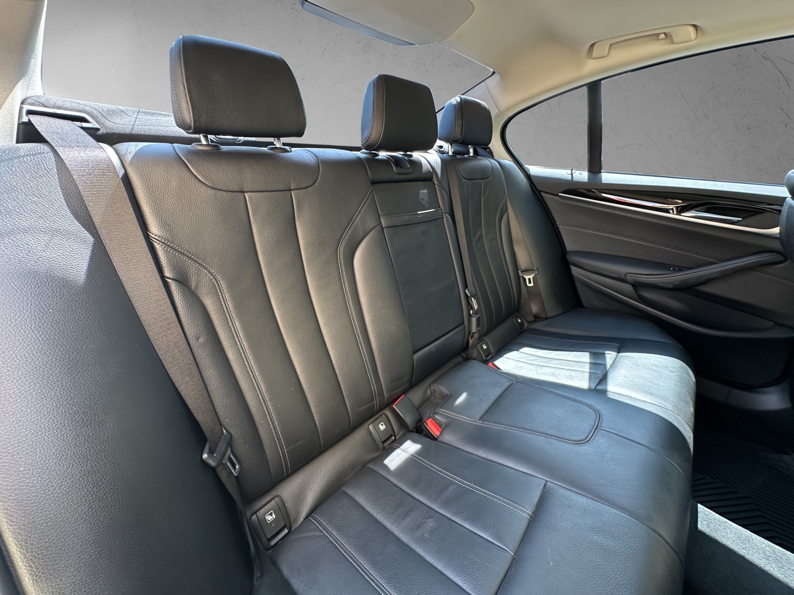 BMW 520d Steptronic-image-13