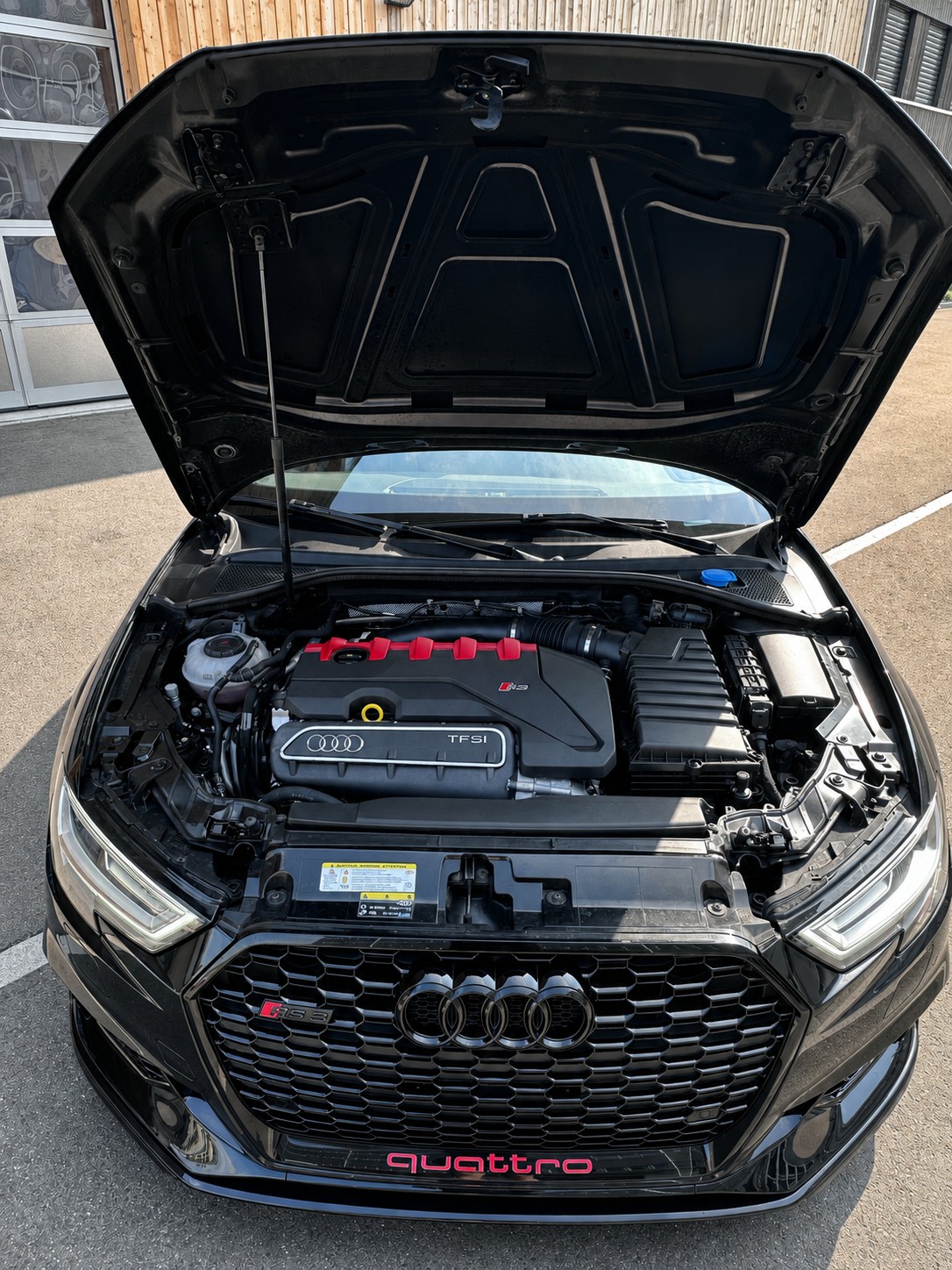 AUDI RS3 Sedan ( OHNE OPF ) quattro S-tronic / ** 400 PS - Frisch ab MFK & Service *-image-5