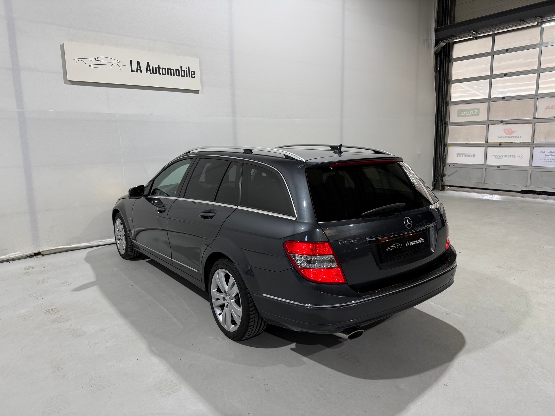MERCEDES-BENZ C 220 CDI BlueEfficiency Avantgarde Automatic-image-9