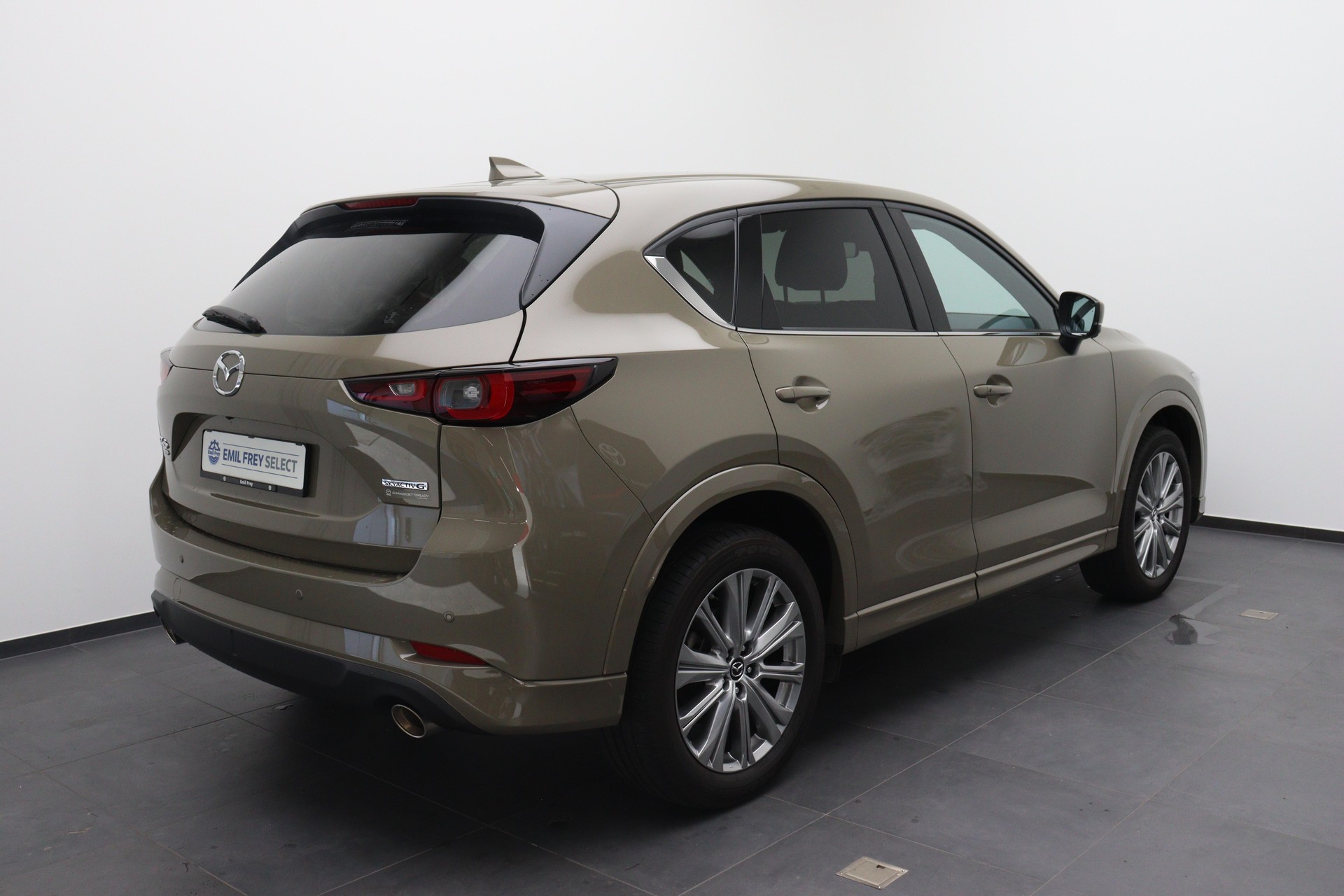 MAZDA CX-5 2.0 Signature AWD-image-3