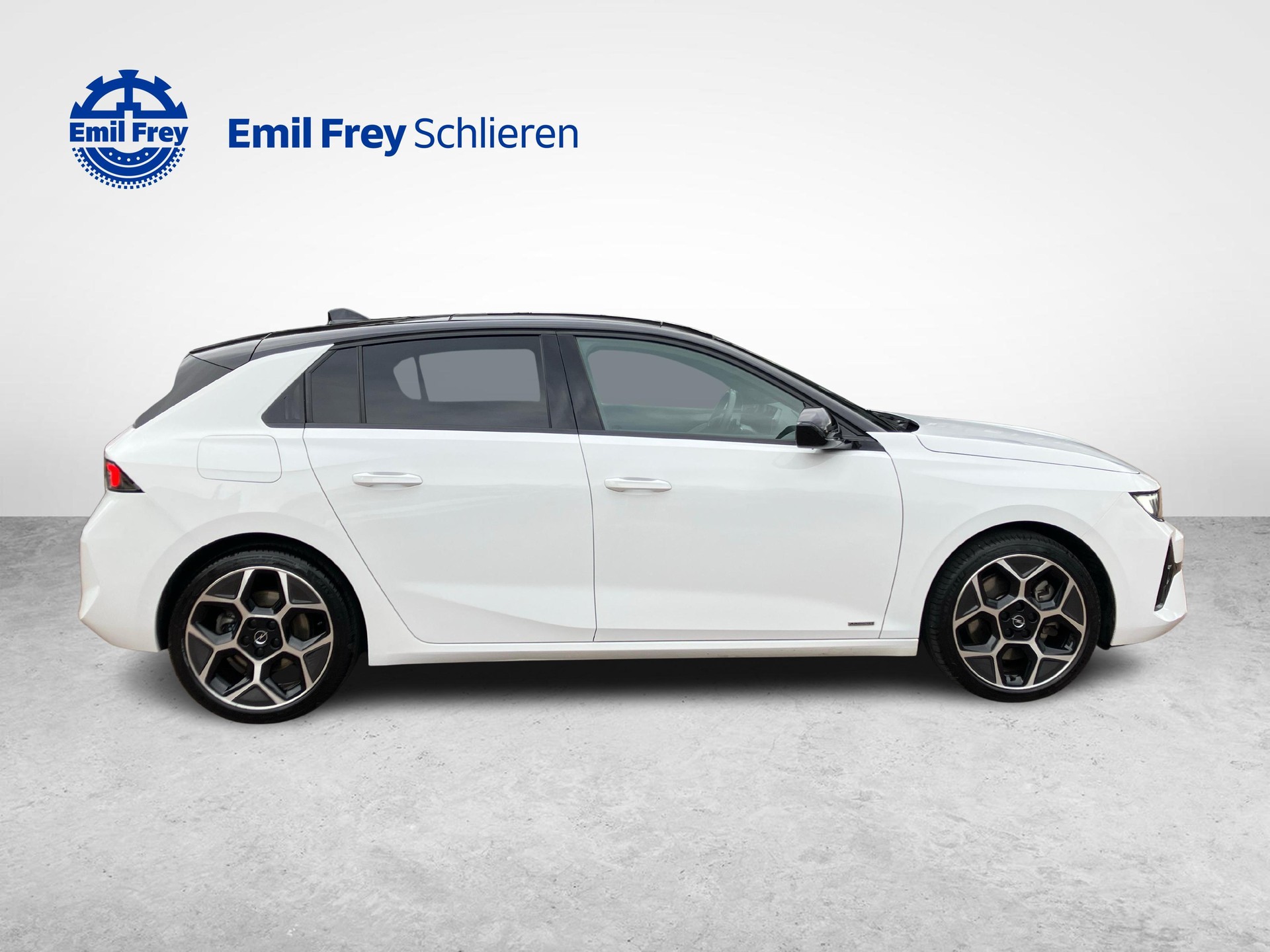 OPEL Astra 1.6 T PHEV 180 Swiss Premium-image-5