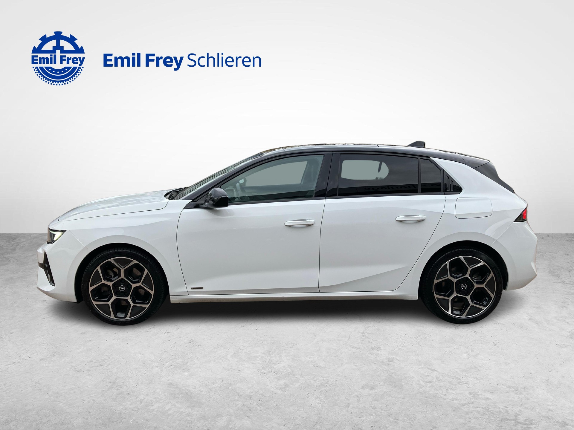 OPEL Astra 1.6 T PHEV 180 Swiss Premium-image-1