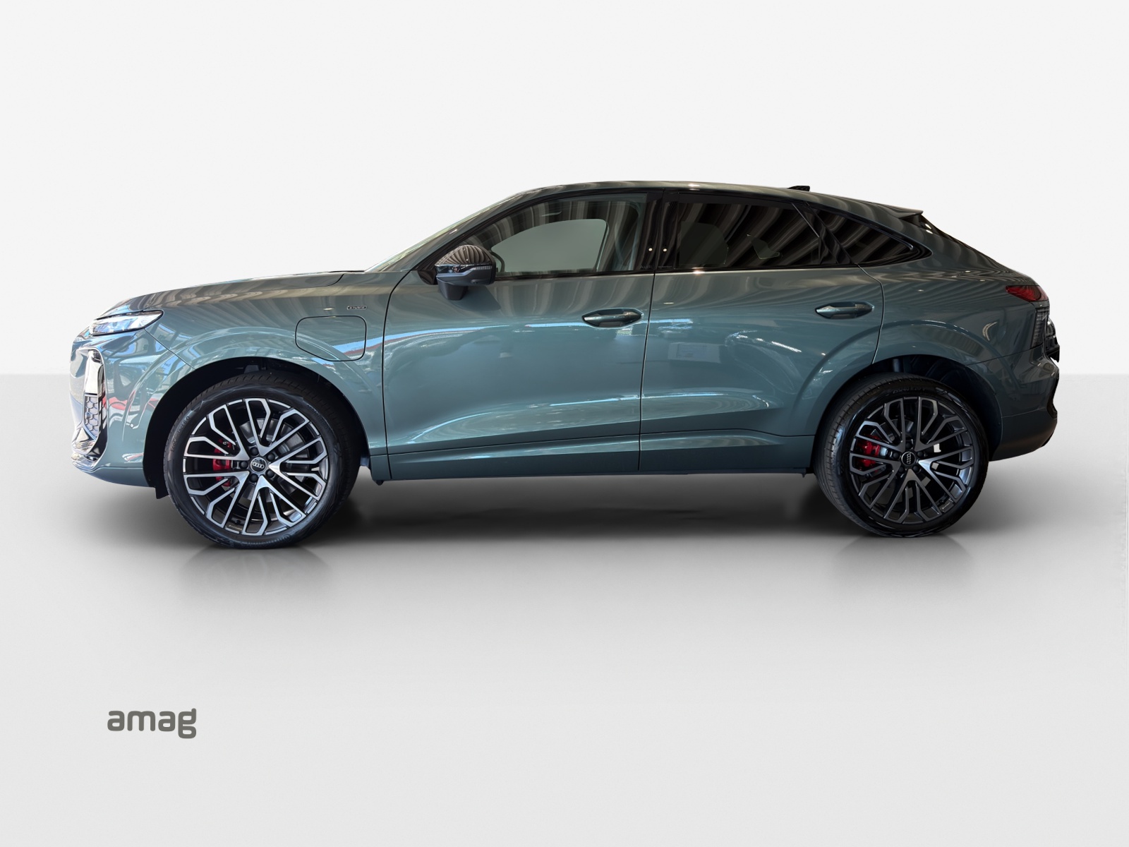 AUDI Q3 Sportback e-hybrid 200 kW S tronig-image-1