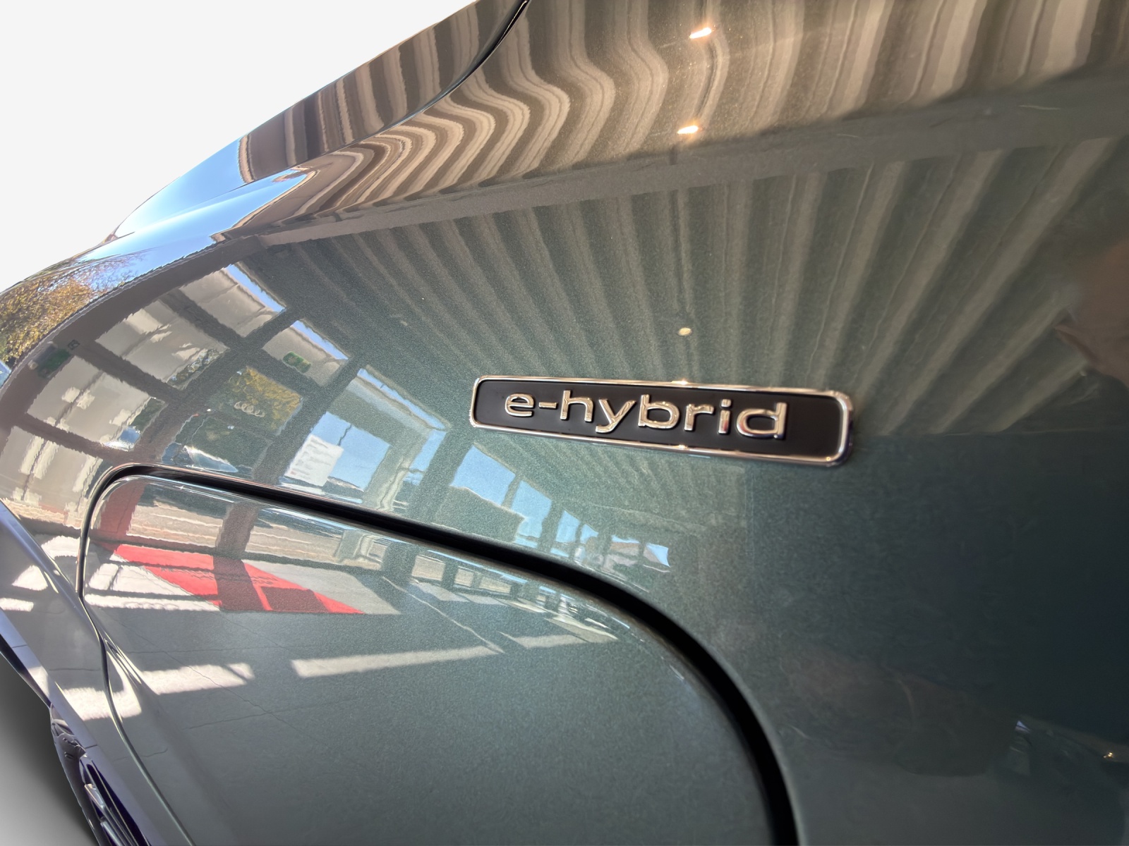 AUDI Q3 Sportback e-hybrid 200 kW S tronig-image-14