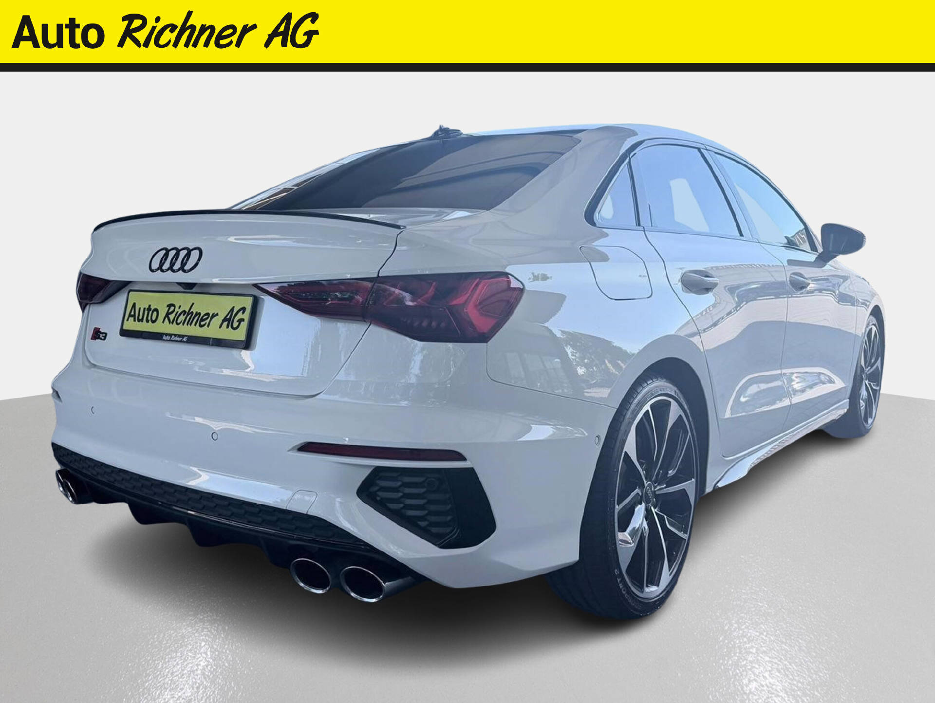 AUDI S3 Limousine 2.0 TFSI quattro S-Tronic-image-3