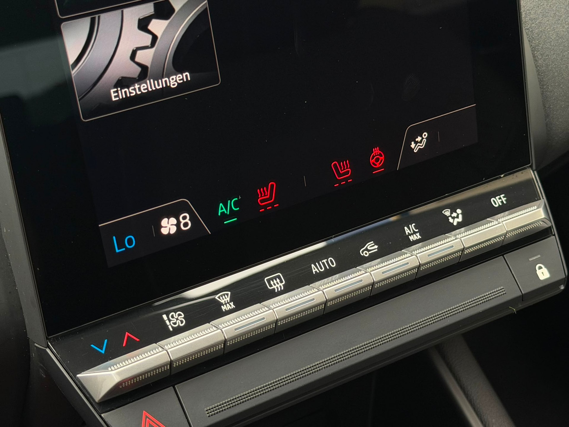 RENAULT Captur 1.3 TCe Techno EDC *Neustes Modell**Neuwertiger Zustand**Top Ausstattung**Renault Werksgarantie*-image-15