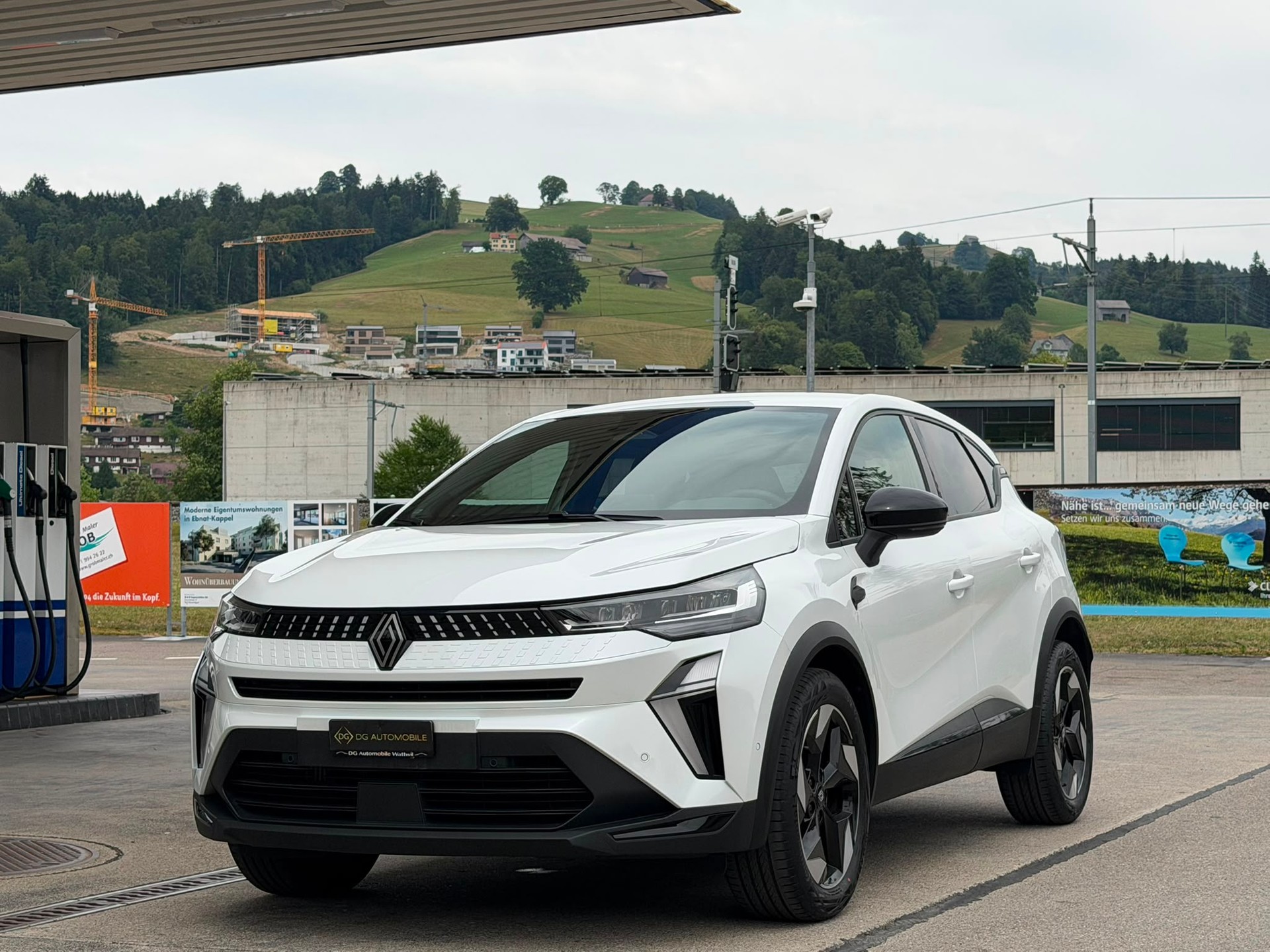 RENAULT Captur 1.3 TCe Techno EDC *Neustes Modell**Neuwertiger Zustand**Top Ausstattung**Renault Werksgarantie*-image-0