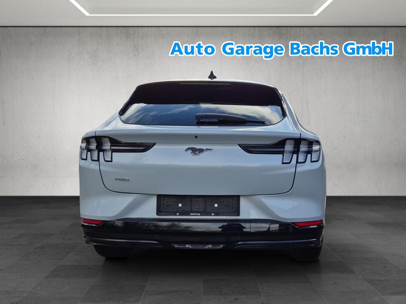 FORD Mustang MACH-E Premium AWD 88 kWh-image-4
