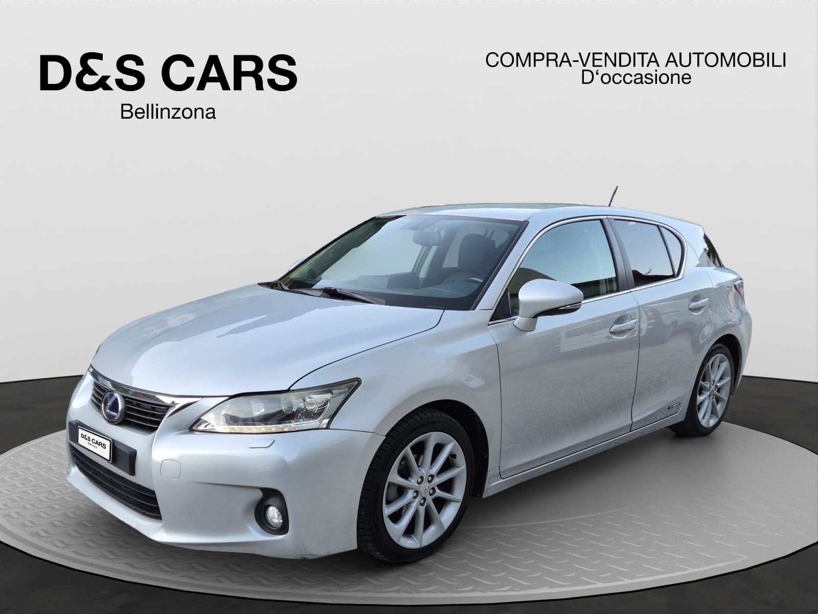 LEXUS CT 200h 1.8 comfort CVT-image-0