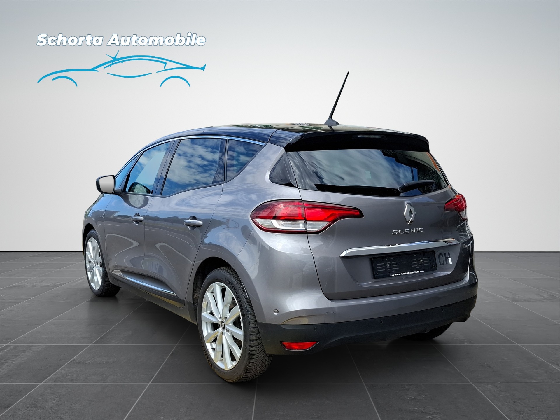 RENAULT Scénic 1.2 16V Turbo Bose-showroom-element-2