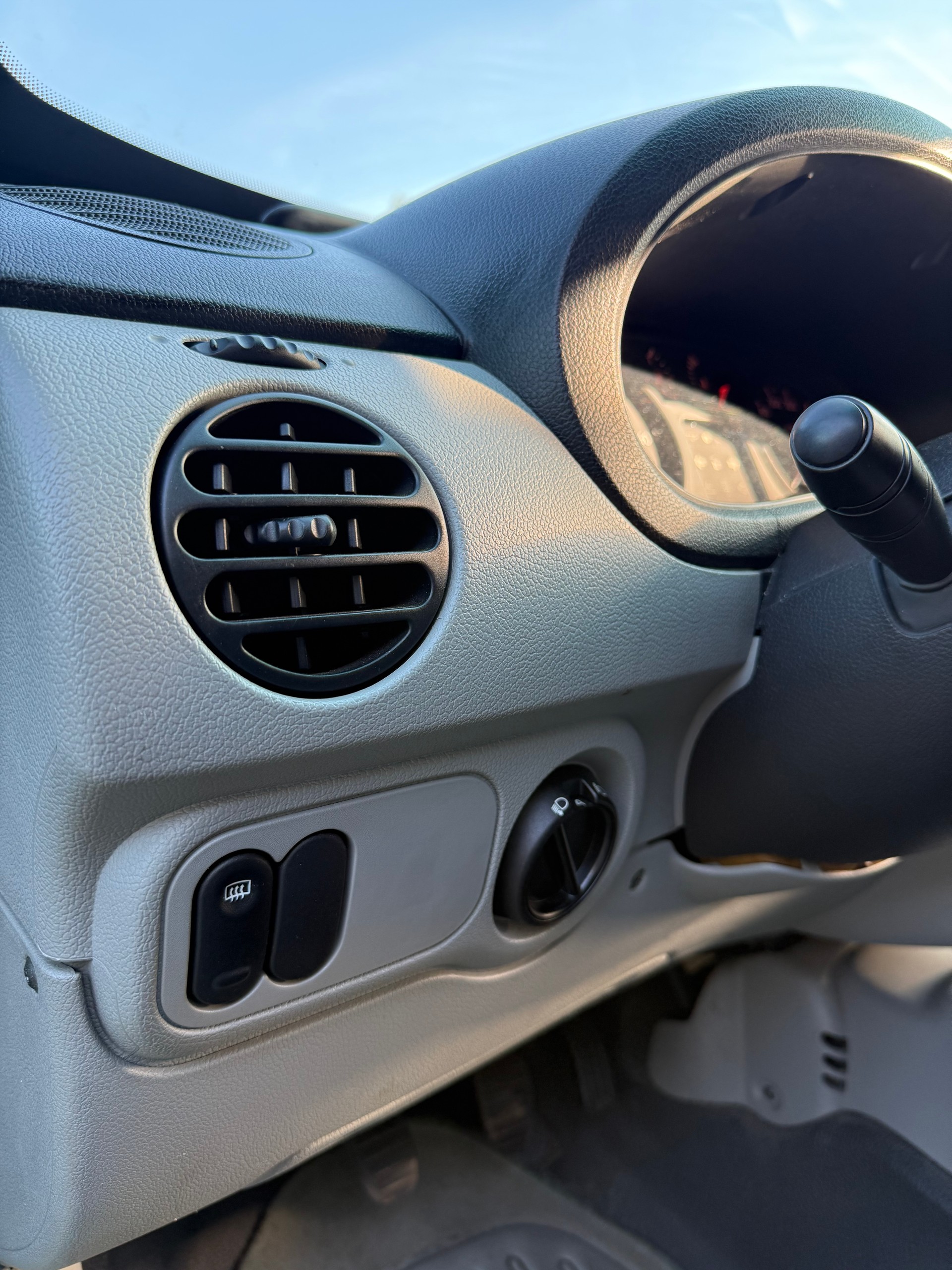 RENAULT Kangoo 1.2 16V Privilège-image-11