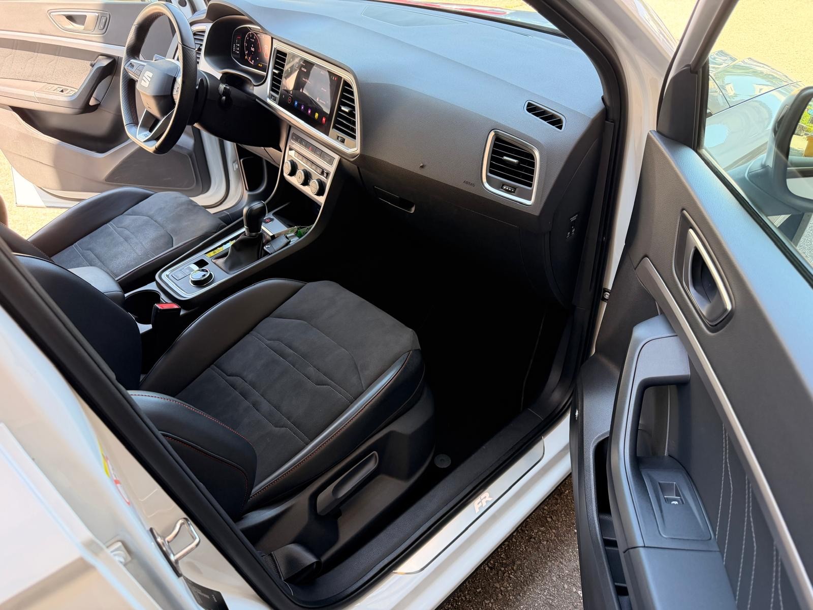 SEAT Ateca 2.0 TSI FR 4Drive DSG-image-10