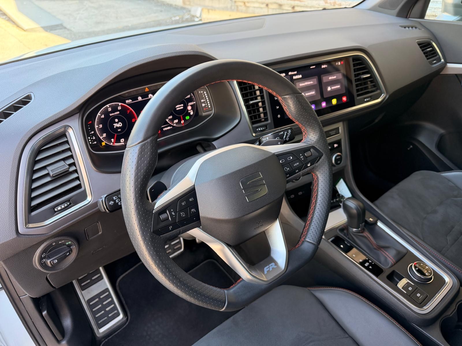 SEAT Ateca 2.0 TSI FR 4Drive DSG-image-6